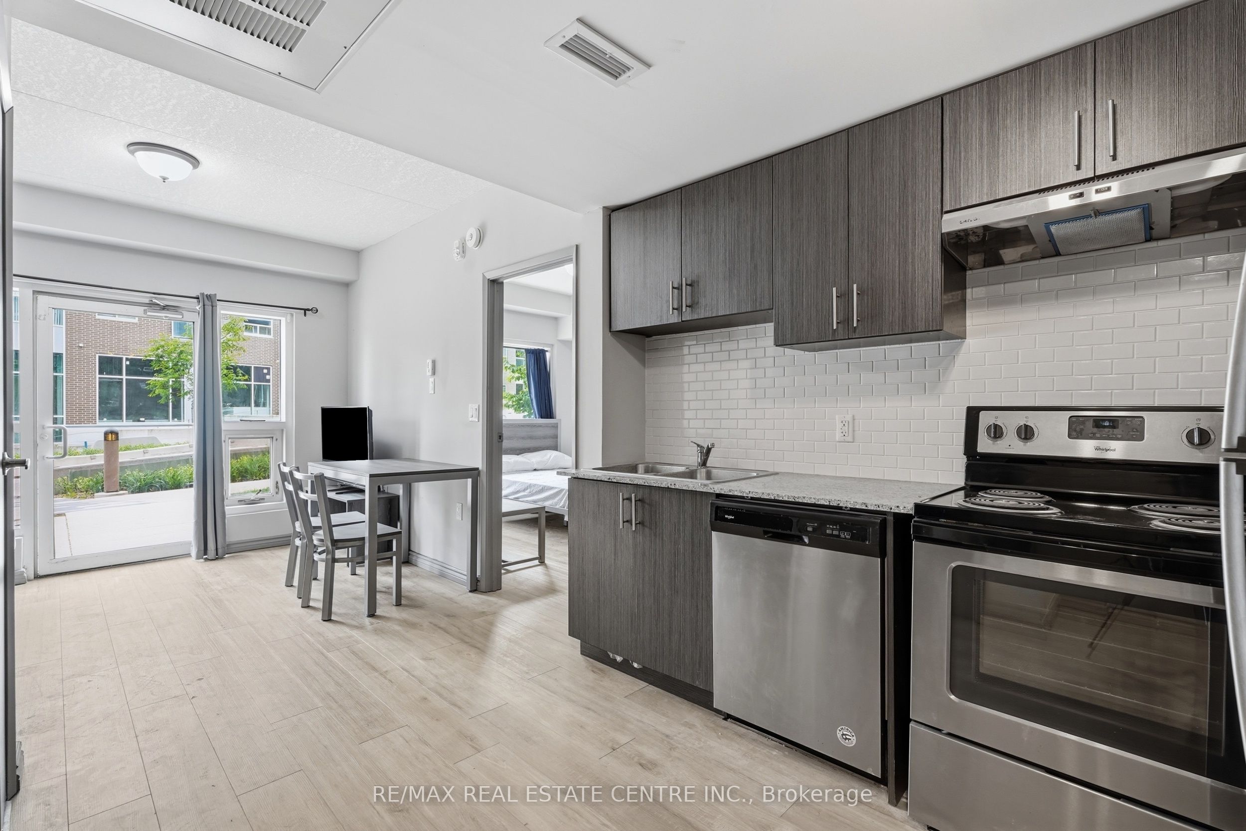 275 Building G Larch Street B02, Waterloo, ON N2L 3R2 photo 5