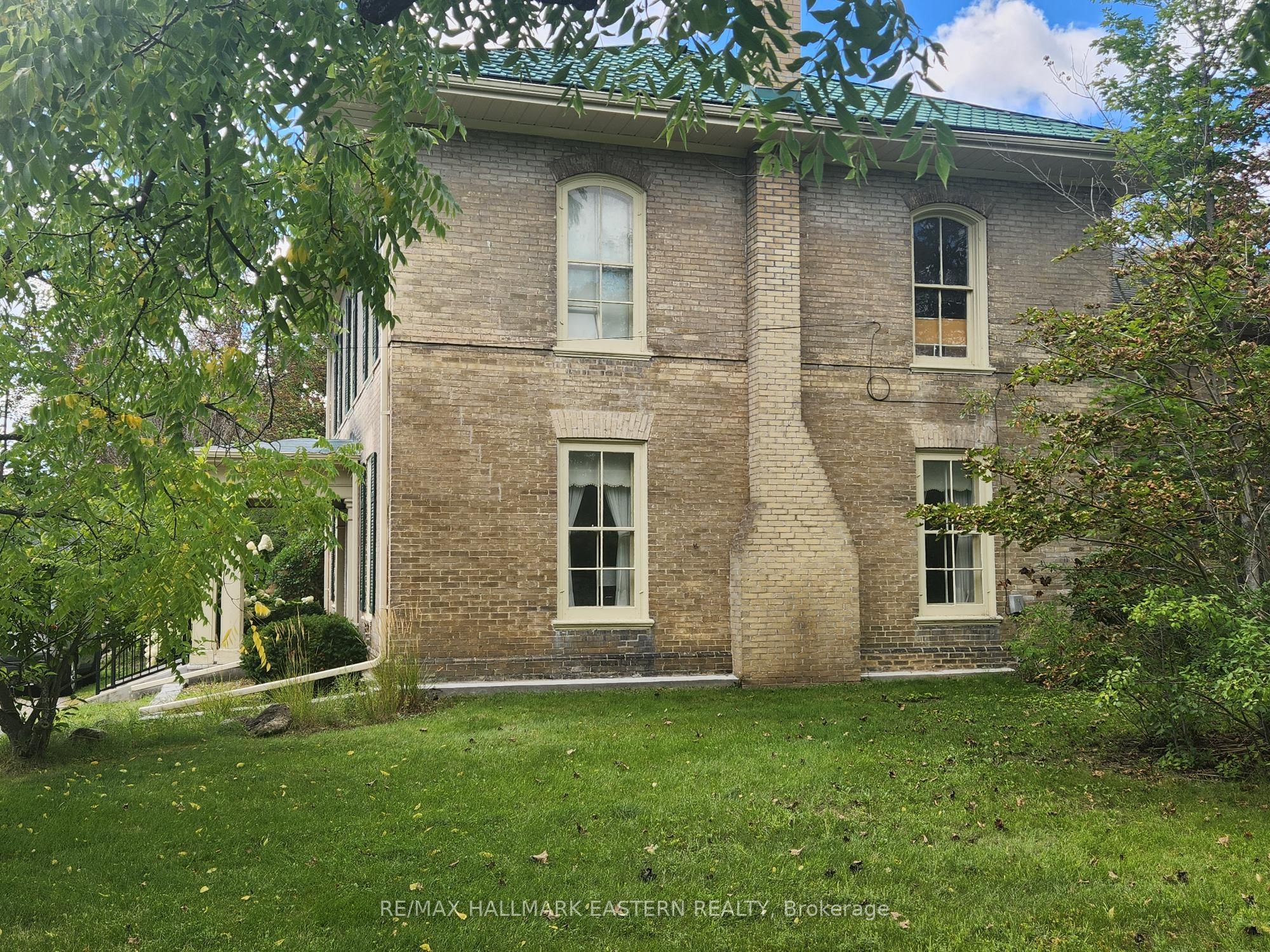813 Water St. & 11 Argyle Street, Peterborough, ON K9H 3N7 photo 3