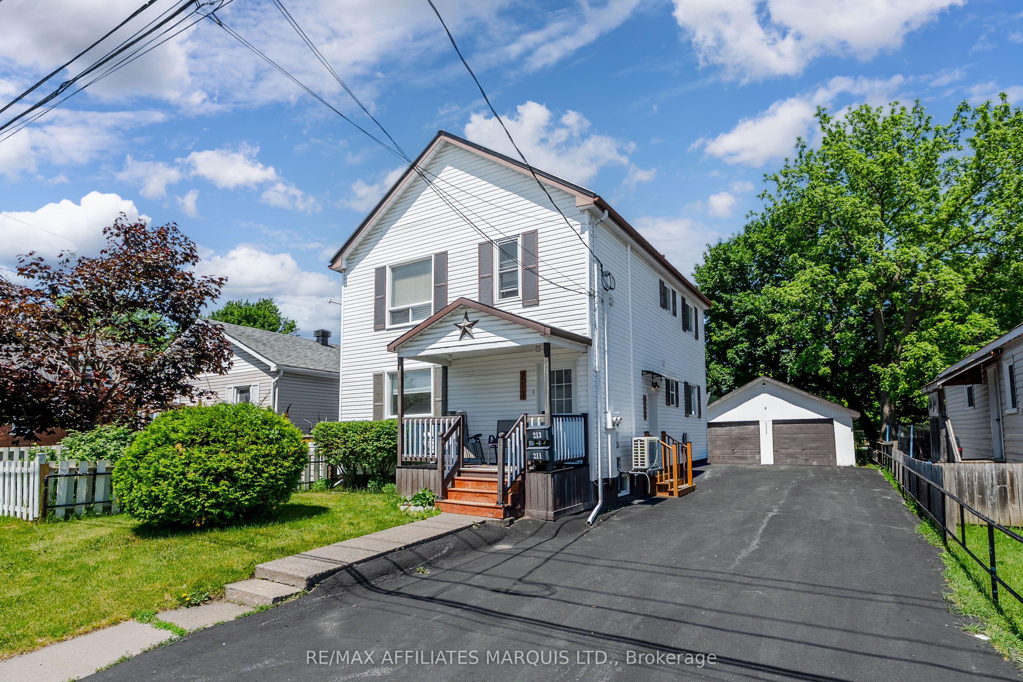 213 8th Street E, Cornwall, ON K6H 2S6