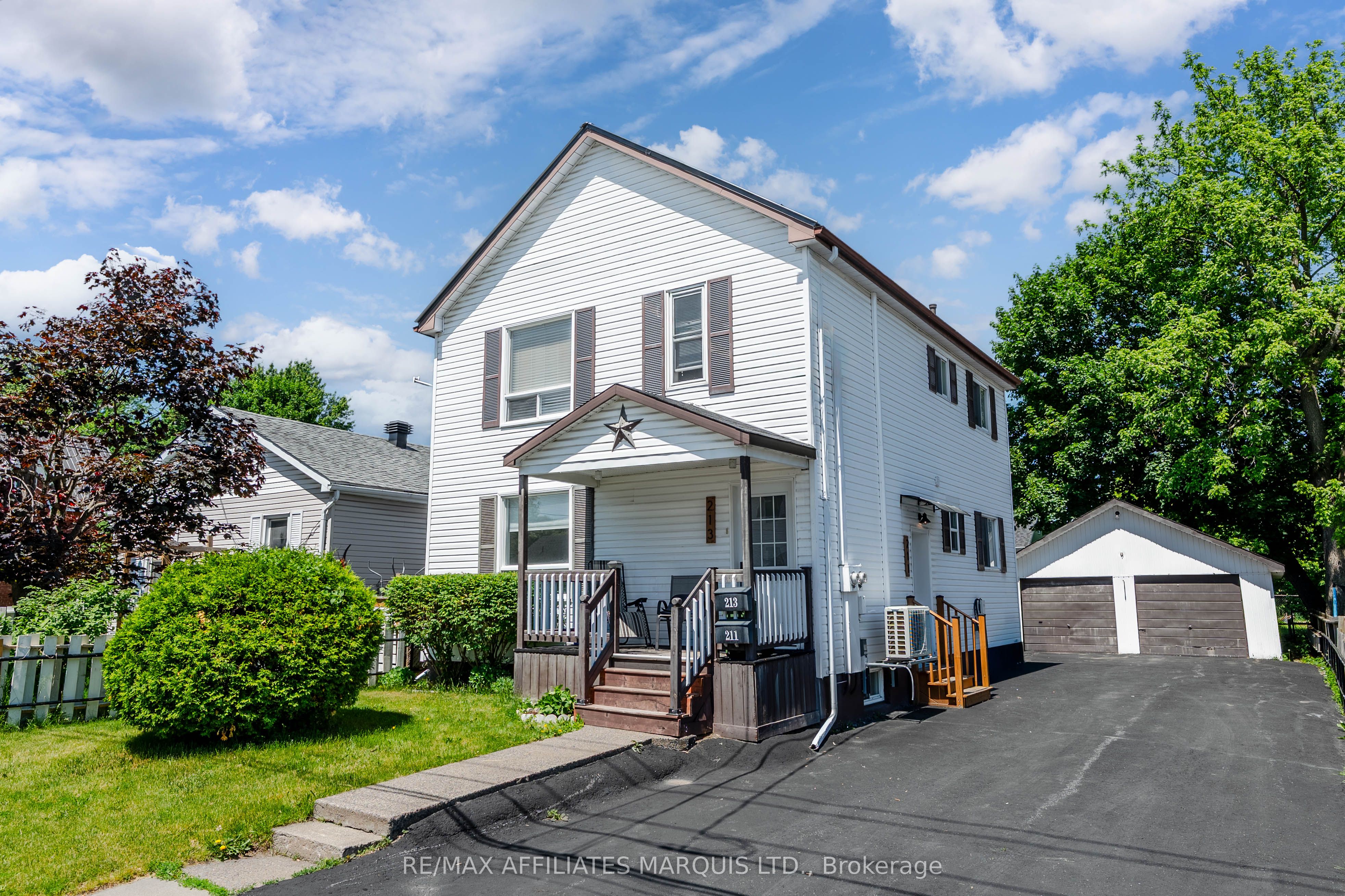 213 8th Street E, Cornwall, ON K6H 2S6 photo 3