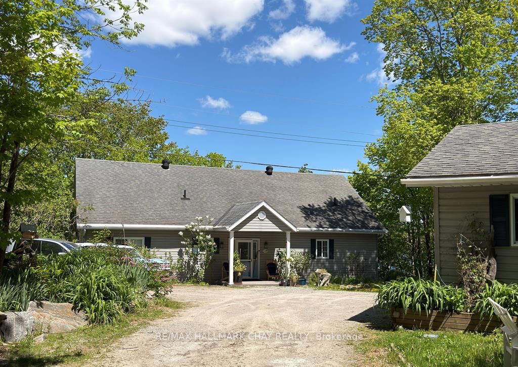 137 Pickerel Point Road, Georgian Bay, ON L0K 1S0 photo 5