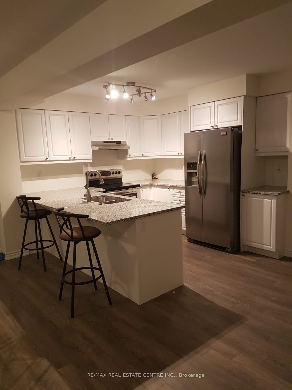 8 Watermill Street, Kitchener, ON N2P 0H5 photo 5