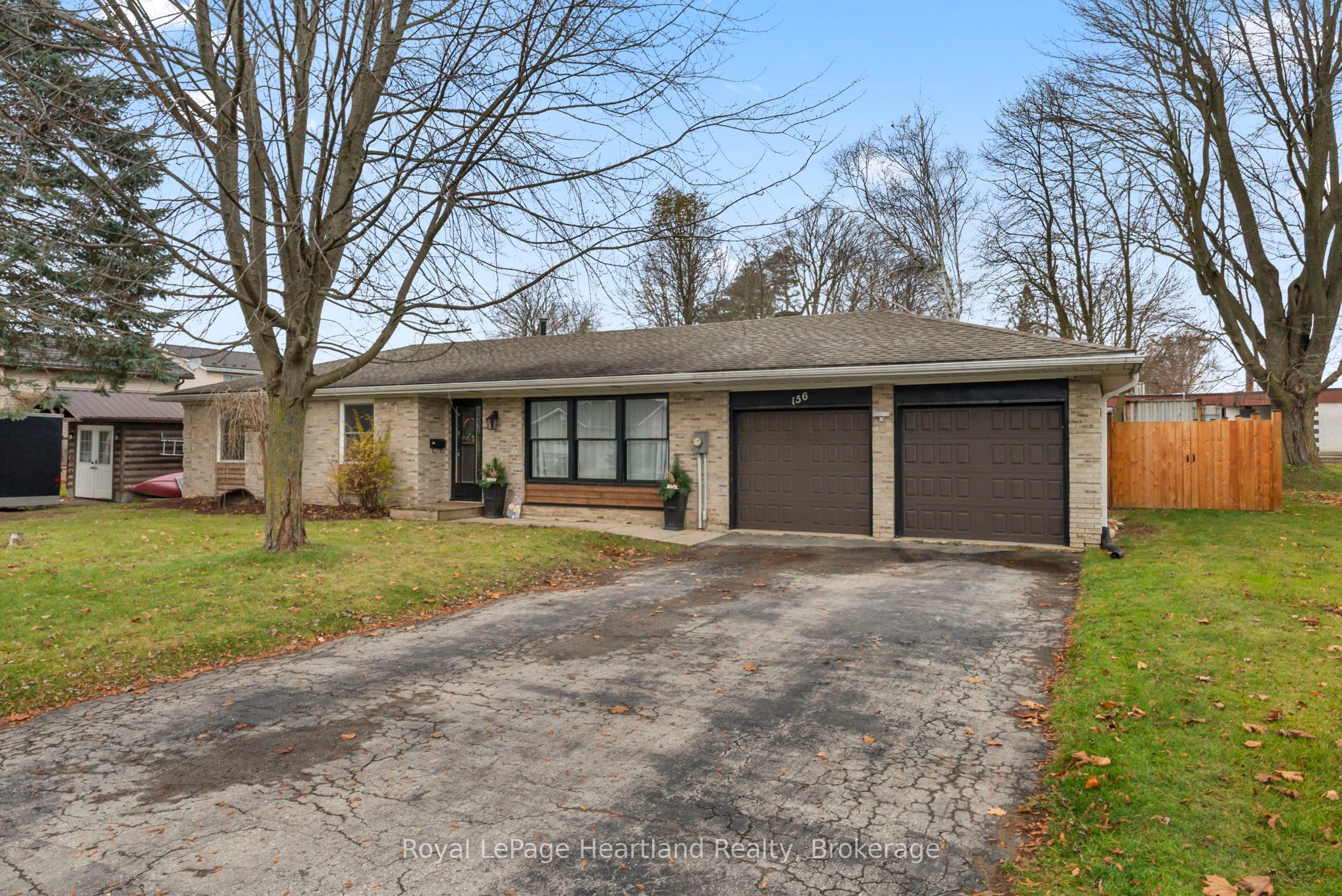 156 JOHN Street N, Minto, ON N0G 1Z0 photo 4