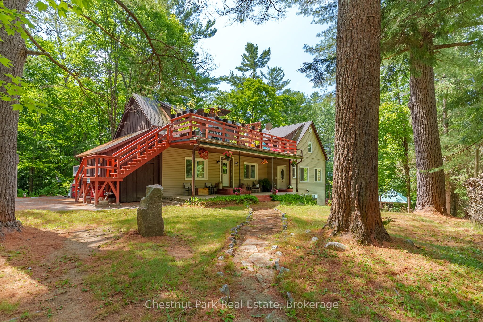 869 Muskoka Road 10, Huntsville, ON P0B 1L0 photo 5