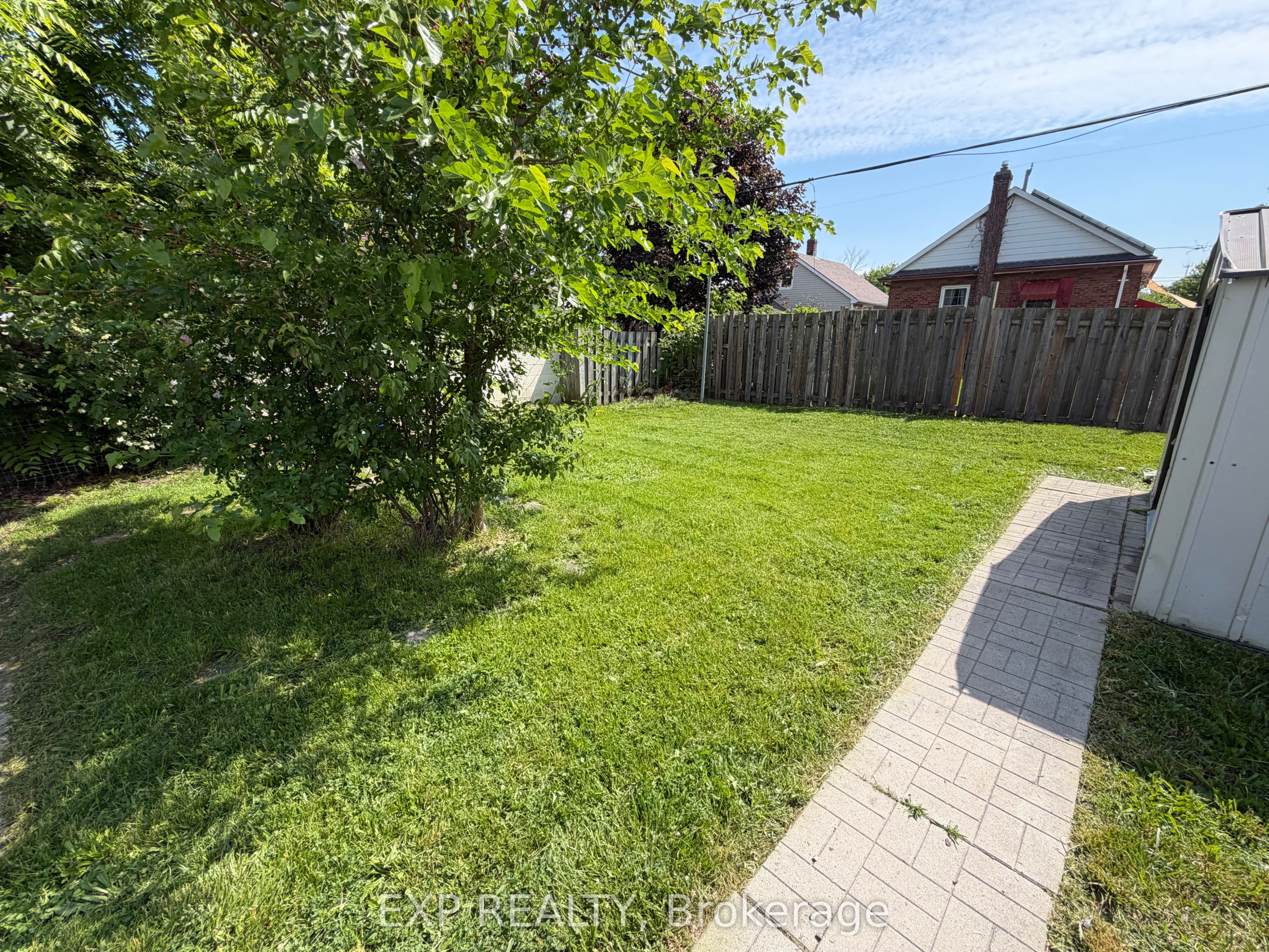 36 Brighton Avenue, St. Catharines, ON L2M 5S7 photo 4