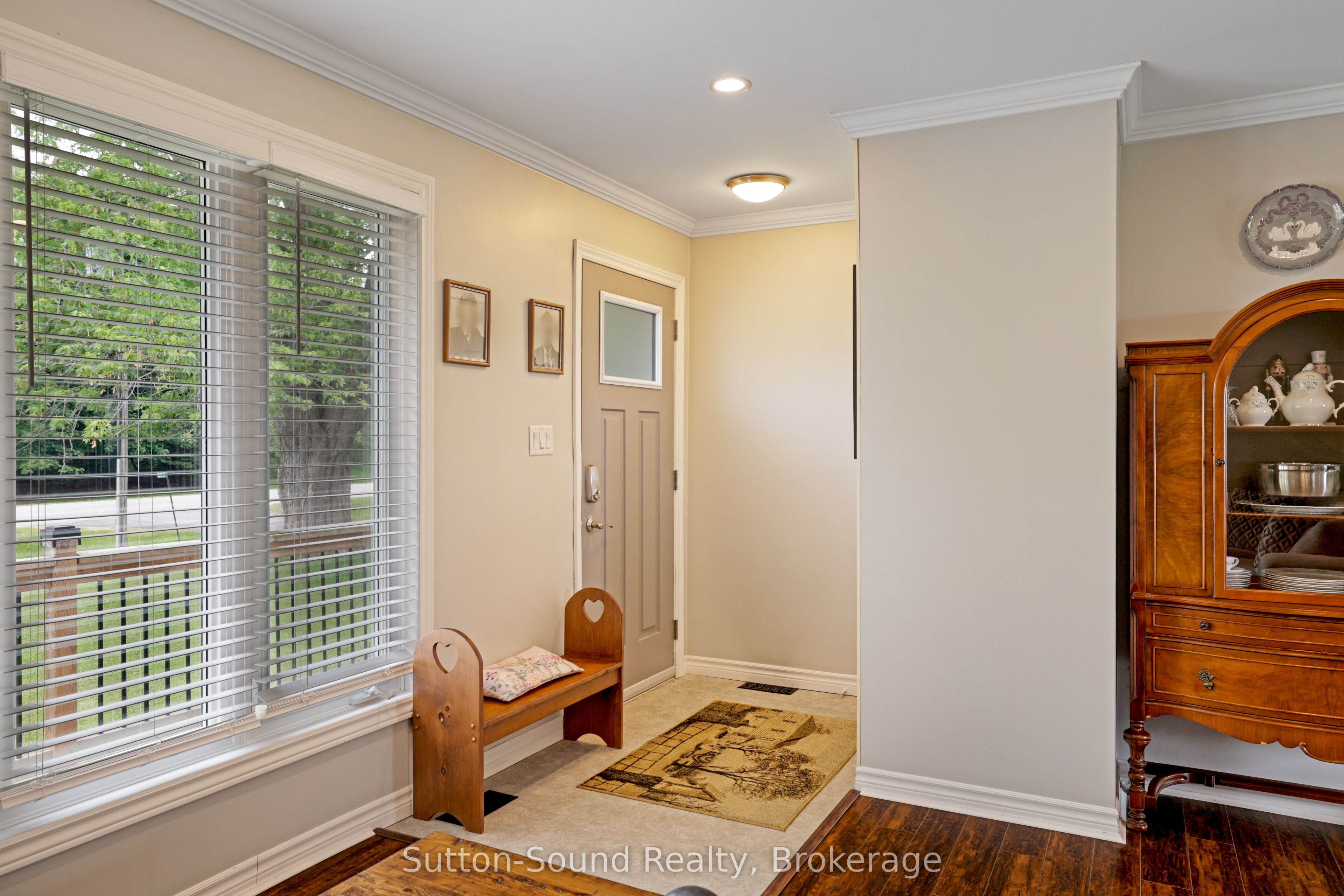 829 30th Street W, Georgian Bluffs, ON N4K 6V5 photo 4