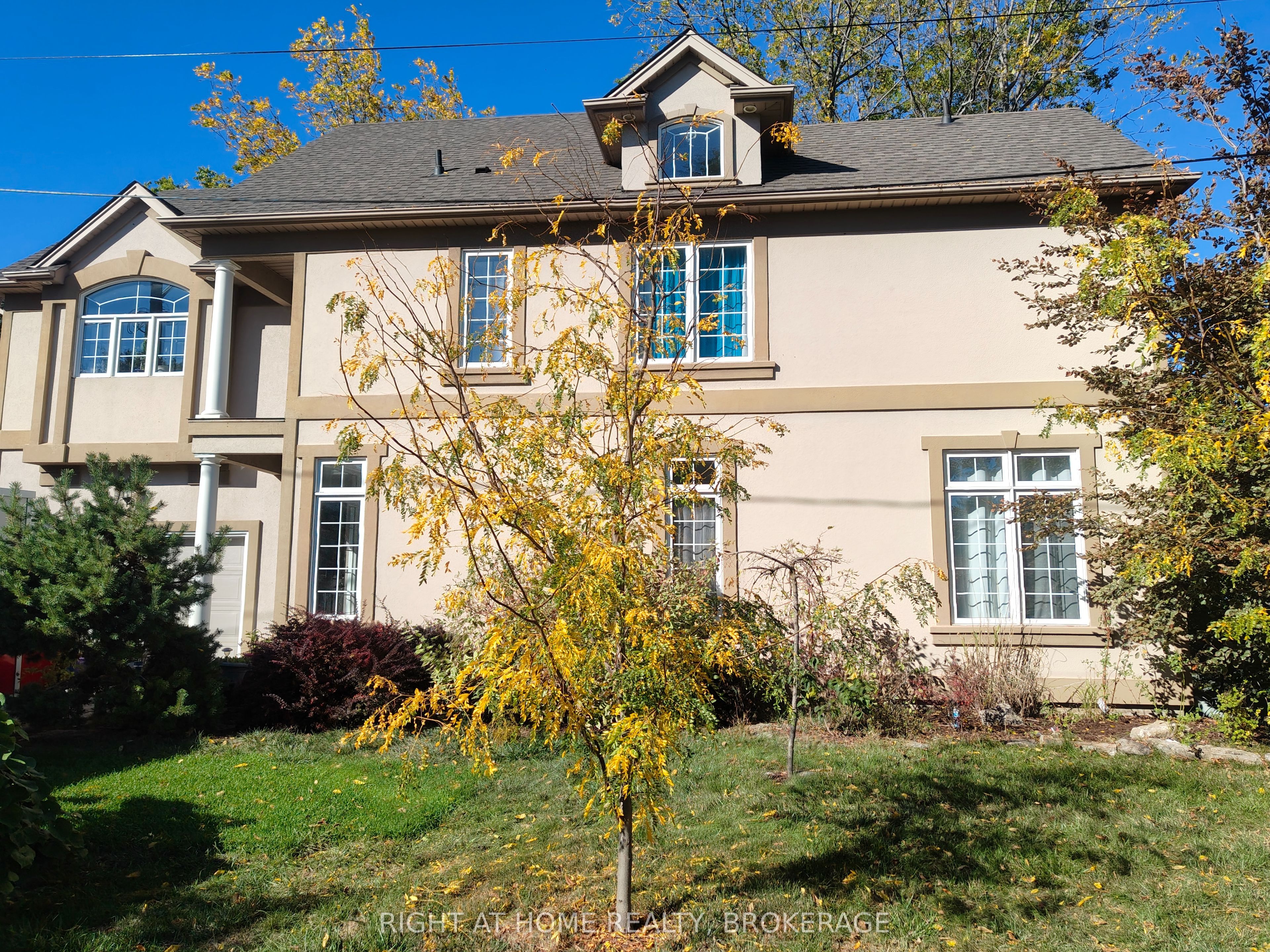 22 Ursula Avenue, St. Catharines, ON L2T 1T1 photo 4