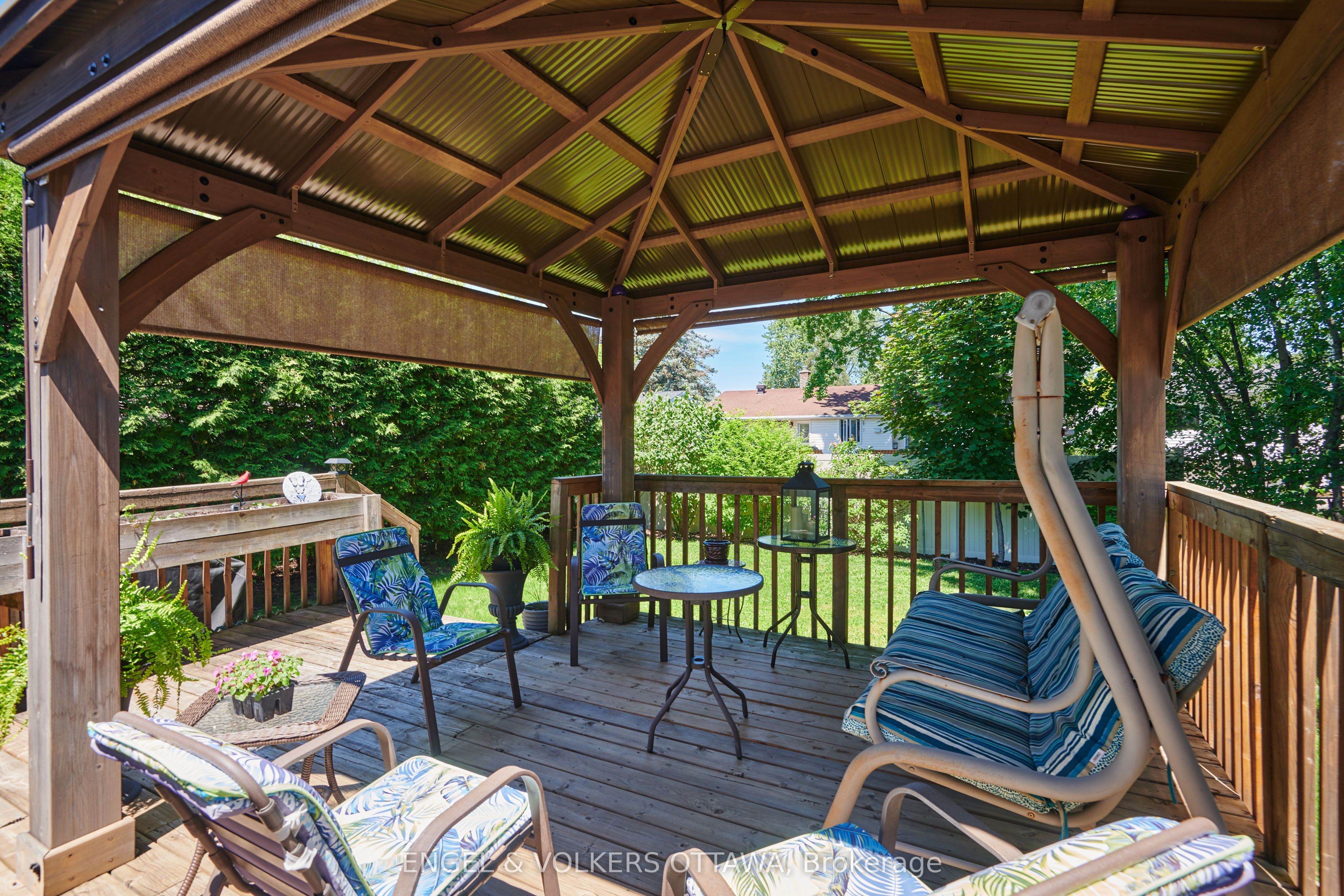 2123 Blue Jay Crescent, Beacon Hill North - South and Area, ON K1J 6A9 photo 4