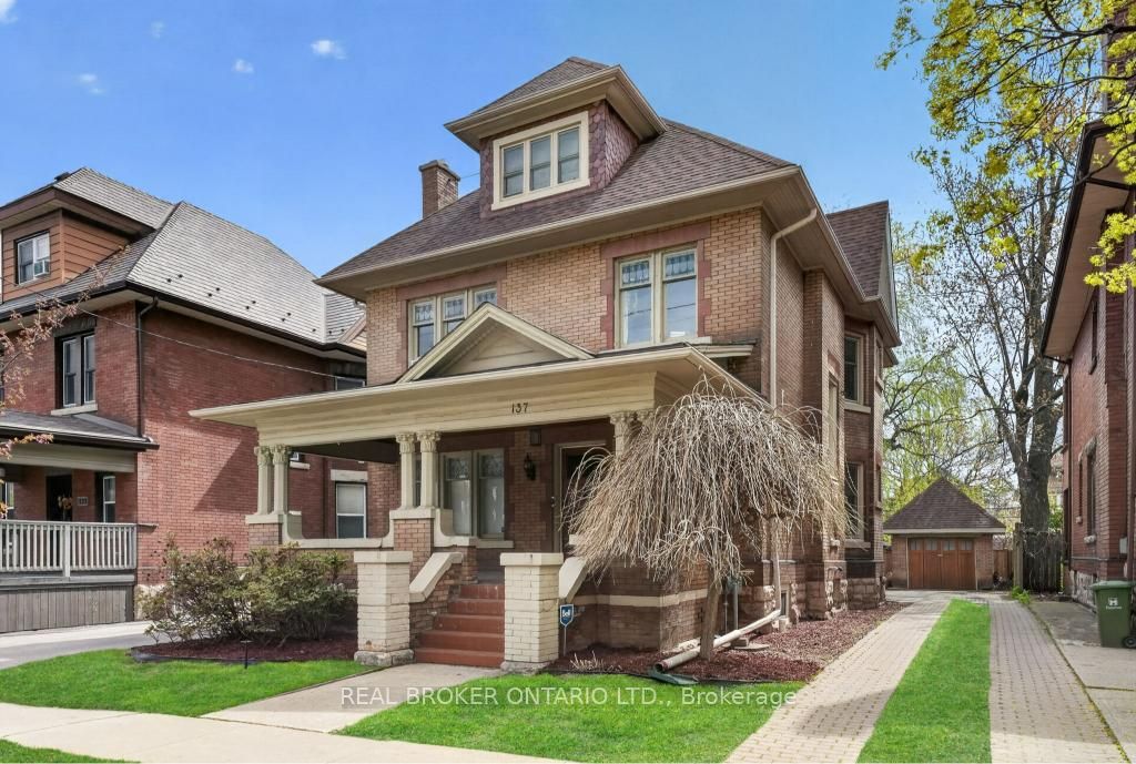 137 Sherman Avenue S, Hamilton, ON L8M 2R1
