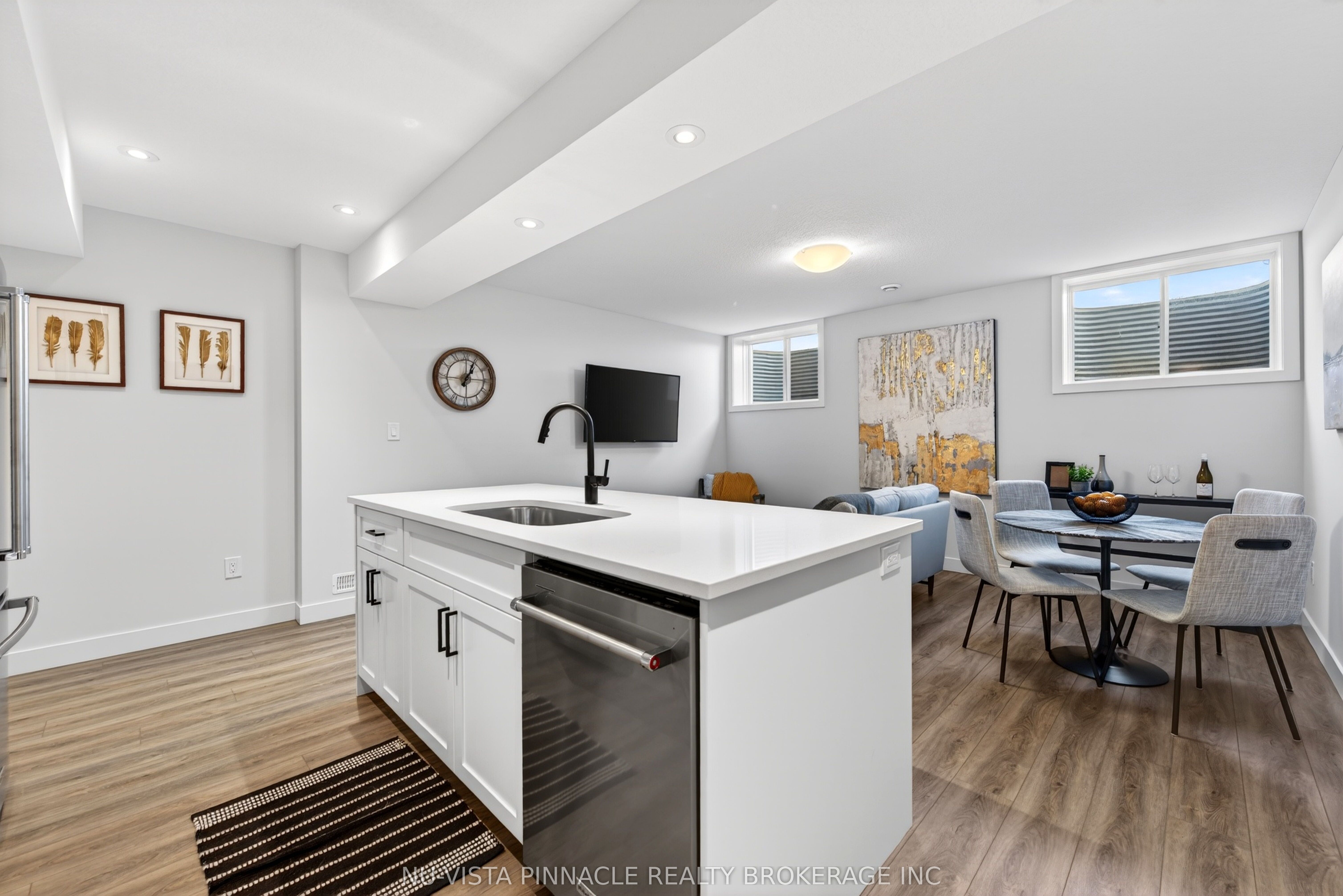 2584 Buroak Drive, London North, ON N6G 3W1 photo 3