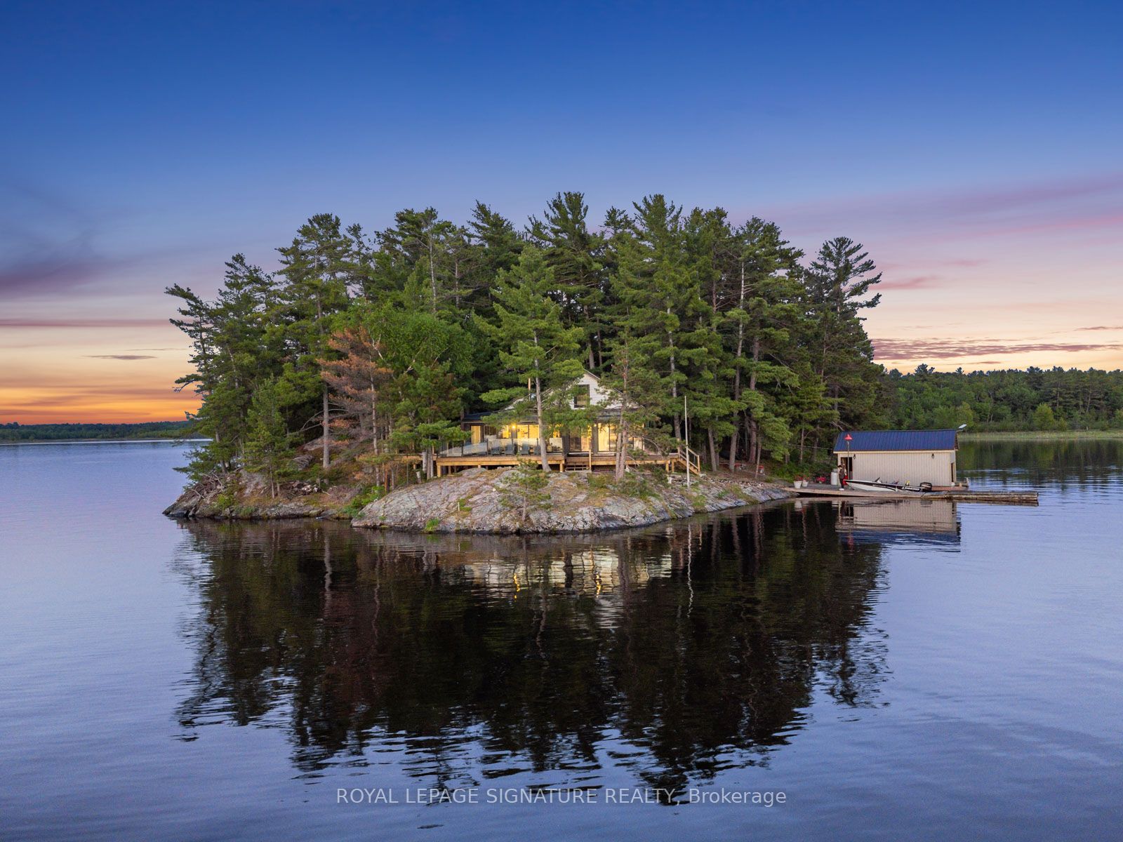 2 Dad's Rest Island, Nipissing, ON P0H 1W0