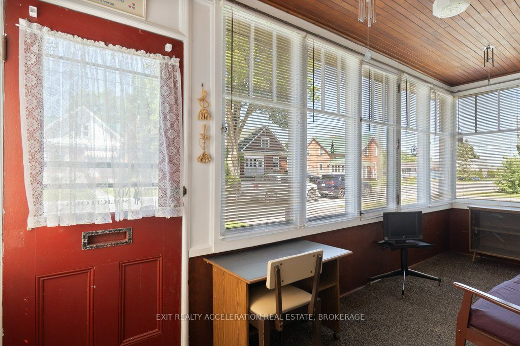235 East Street, Greater Napanee, ON K7R 1S9 photo 4