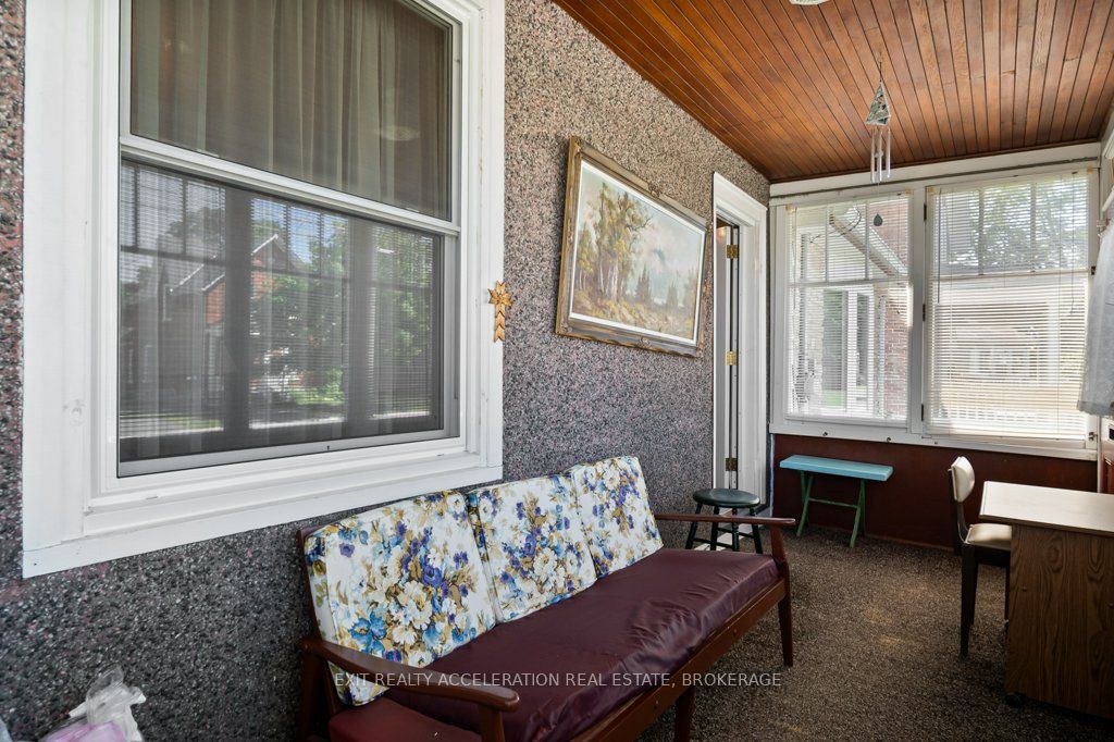 235 East Street, Greater Napanee, ON K7R 1S9 photo 5