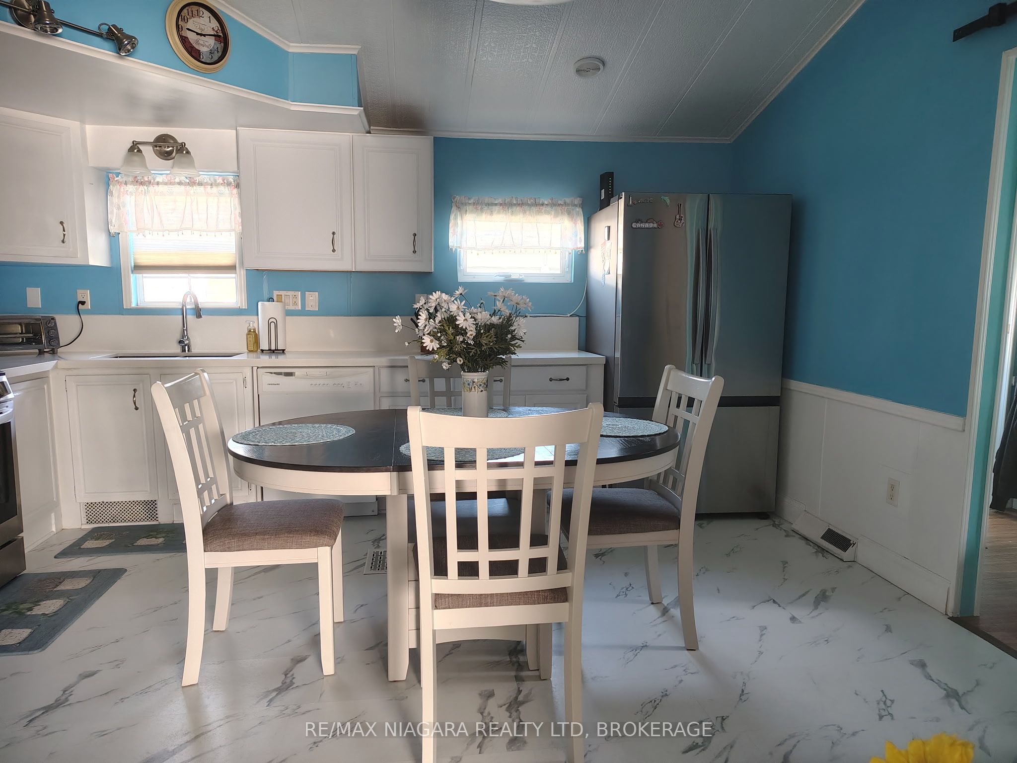 54 Quarry View Village, Port Colborne, ON L0S 1R0 photo 4