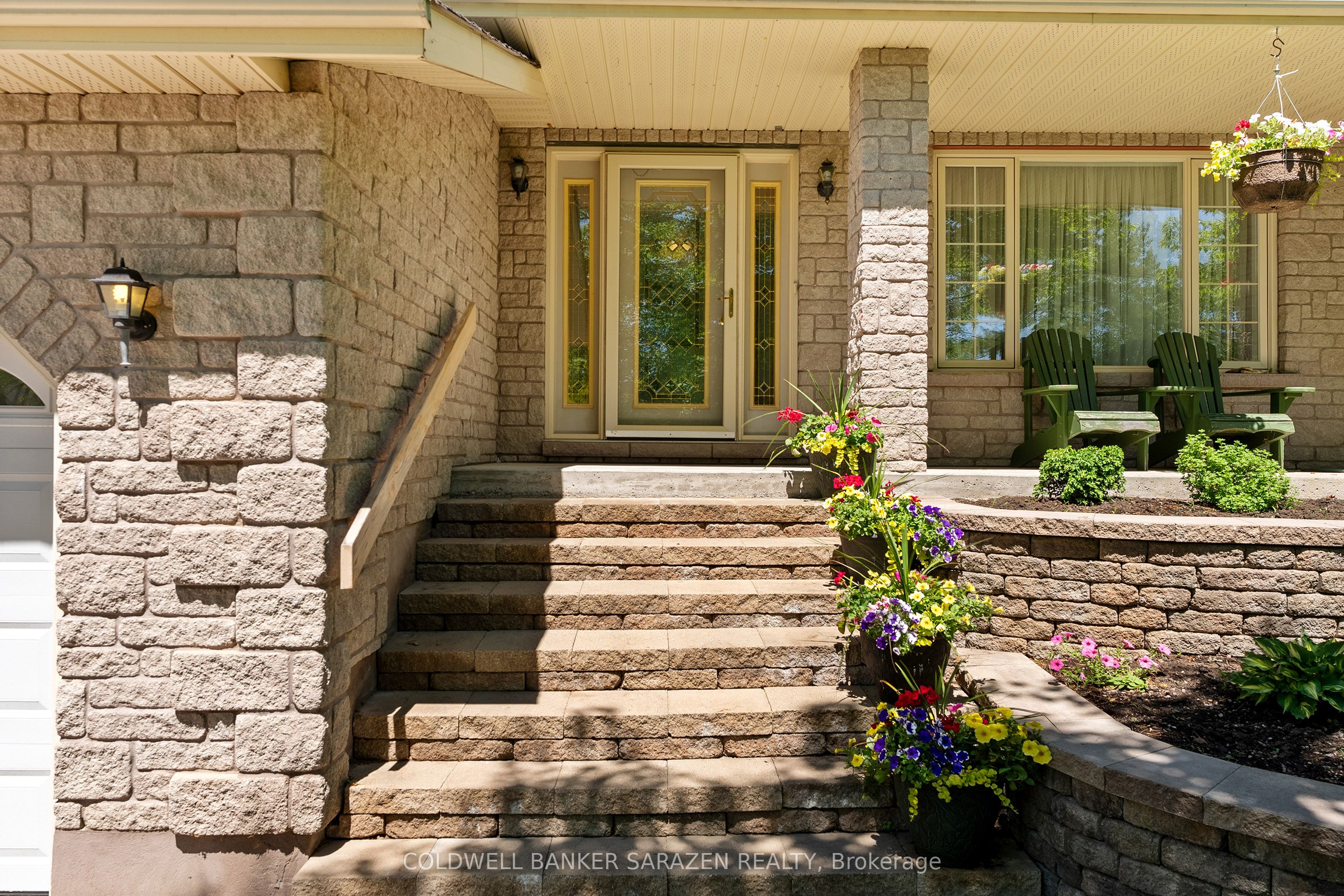 1684 Usborne Street, McNab/Braeside, ON K0A 1G0 photo 5