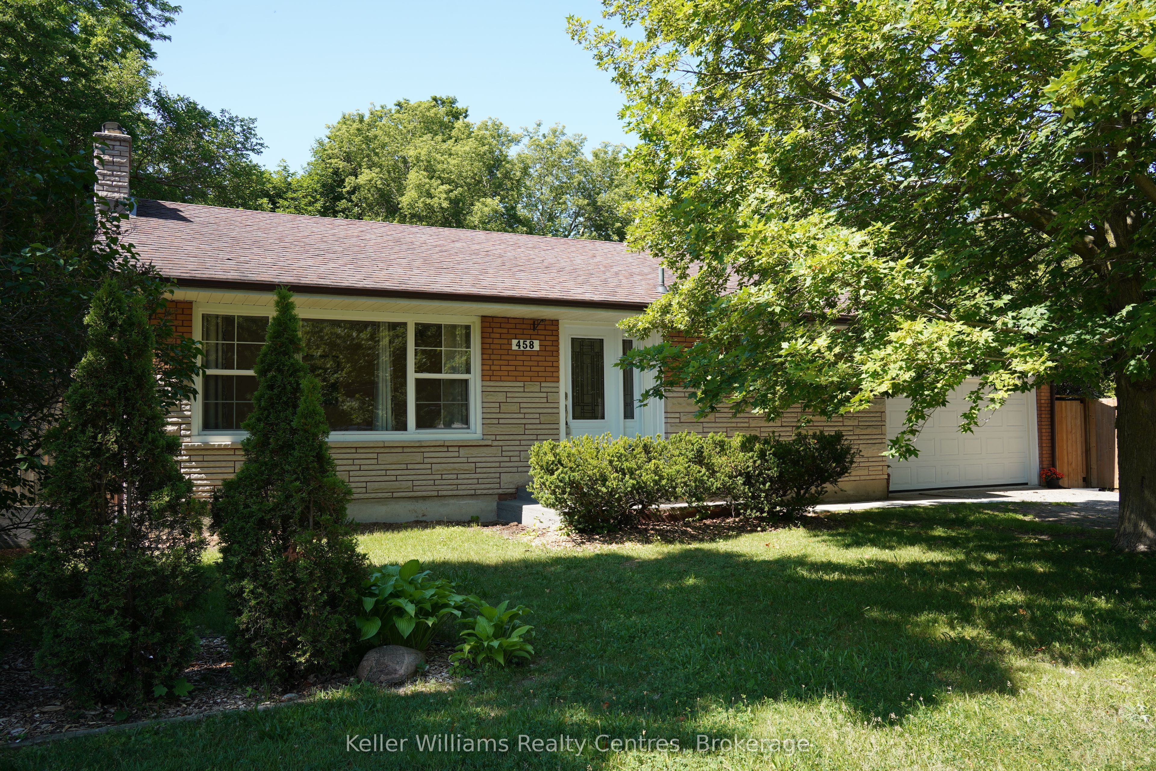 458 Market Street, Saugeen Shores, ON N0H 2C2 photo 2