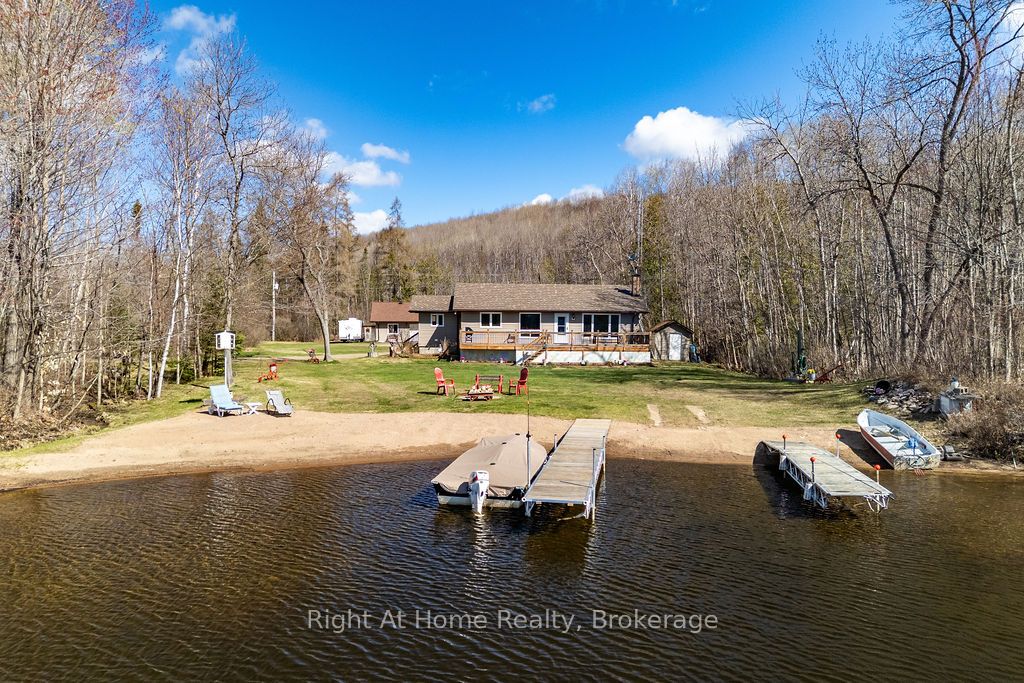 61C Blackfish Bay Rd Road, Madawaska Valley, ON K0J 1L0 photo 2