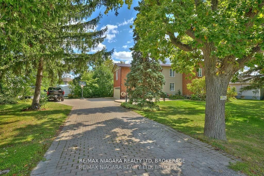 7060 Garner Road, Niagara Falls, ON L2E 6S4 photo 3