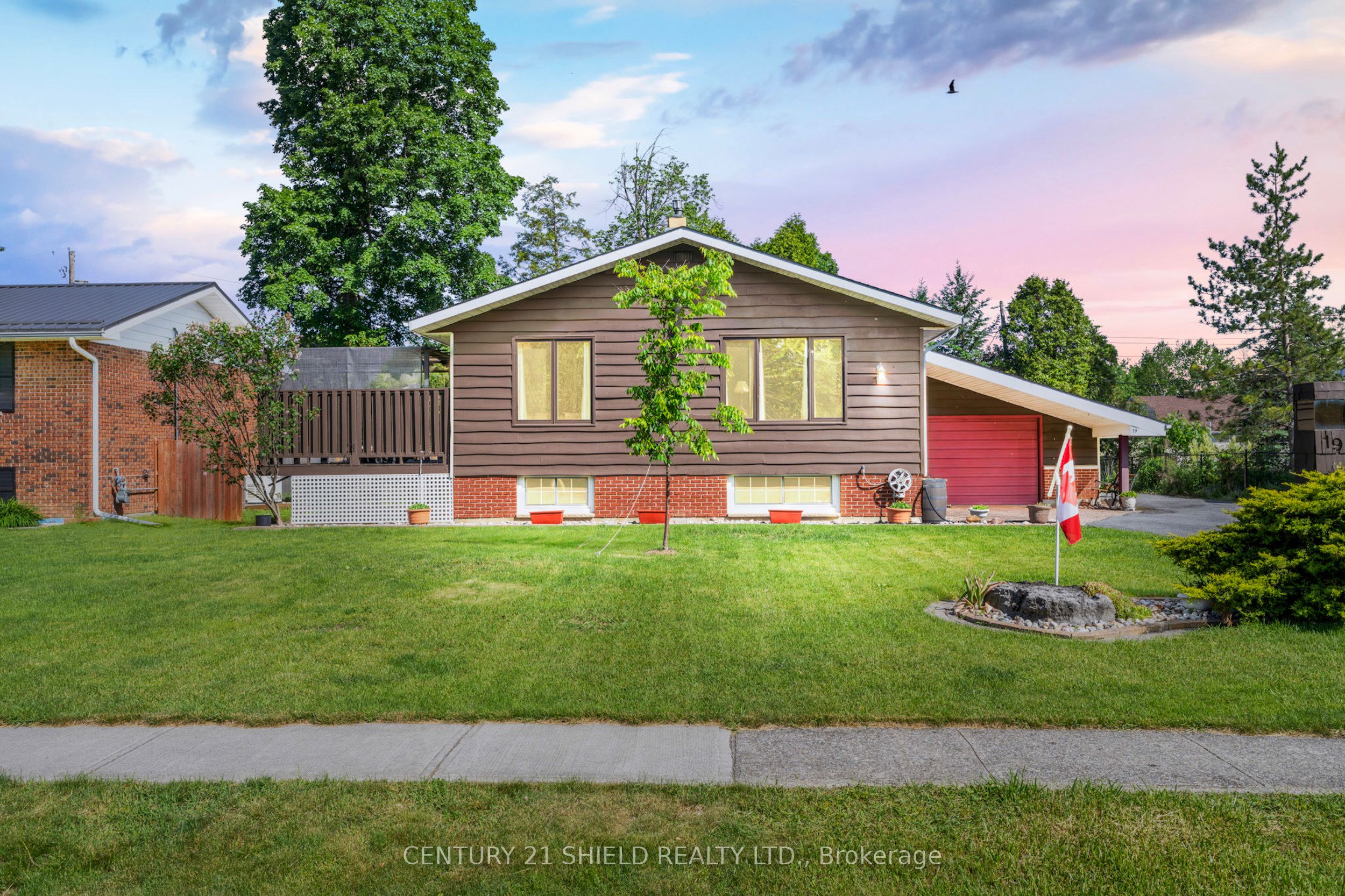 19 Spruce Street, South Stormont, ON K0C 1M0 photo 2