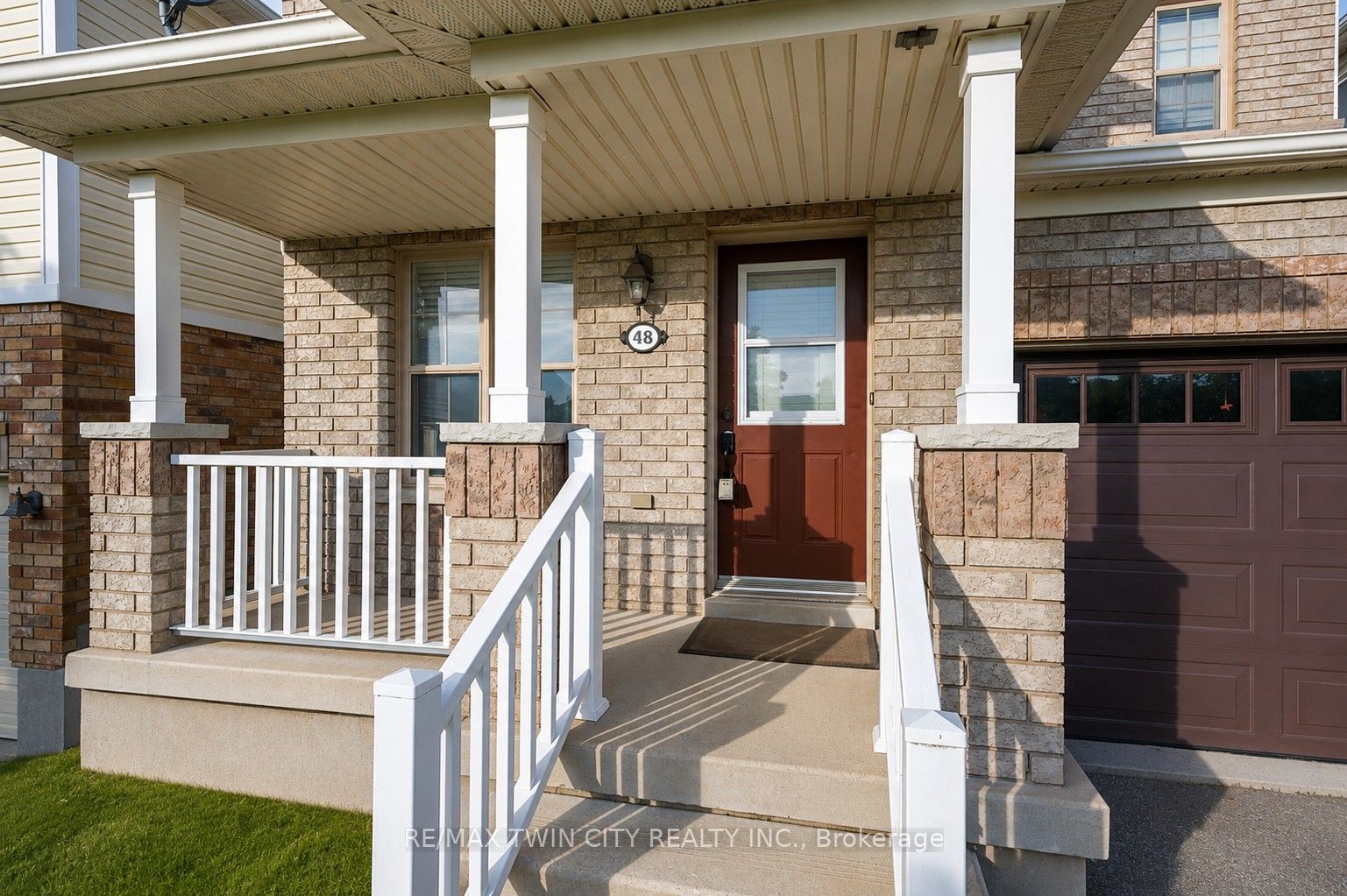 48 Griffiths Avenue, Cambridge, ON N1P 1J6 photo 3