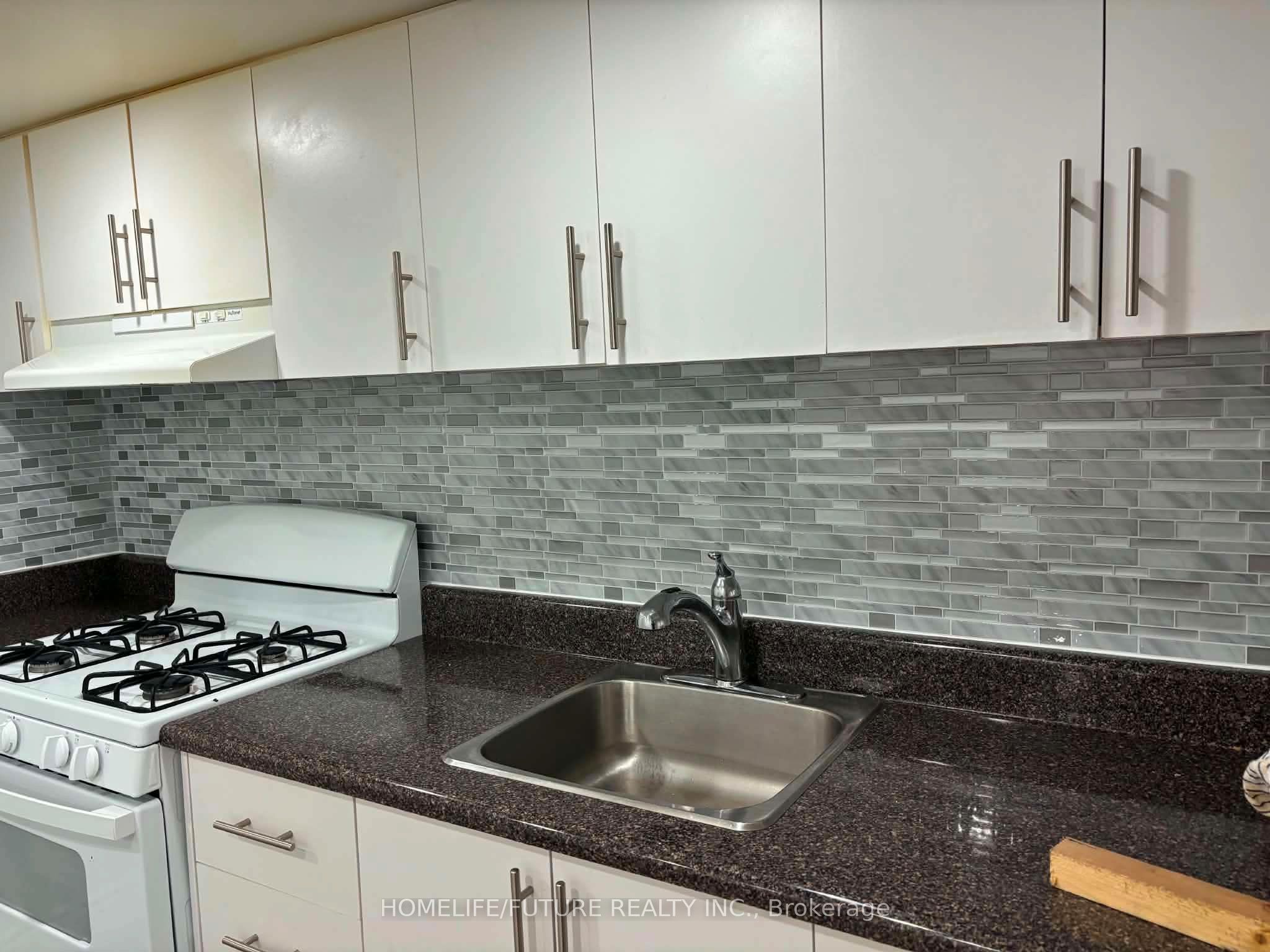 17 Villeneuve Crescent, London East, ON N5V 1M7 photo 4