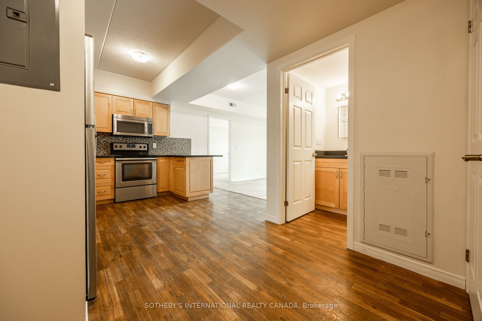 155 Water Street S 502, Cambridge, ON N1R 3E3 photo 5