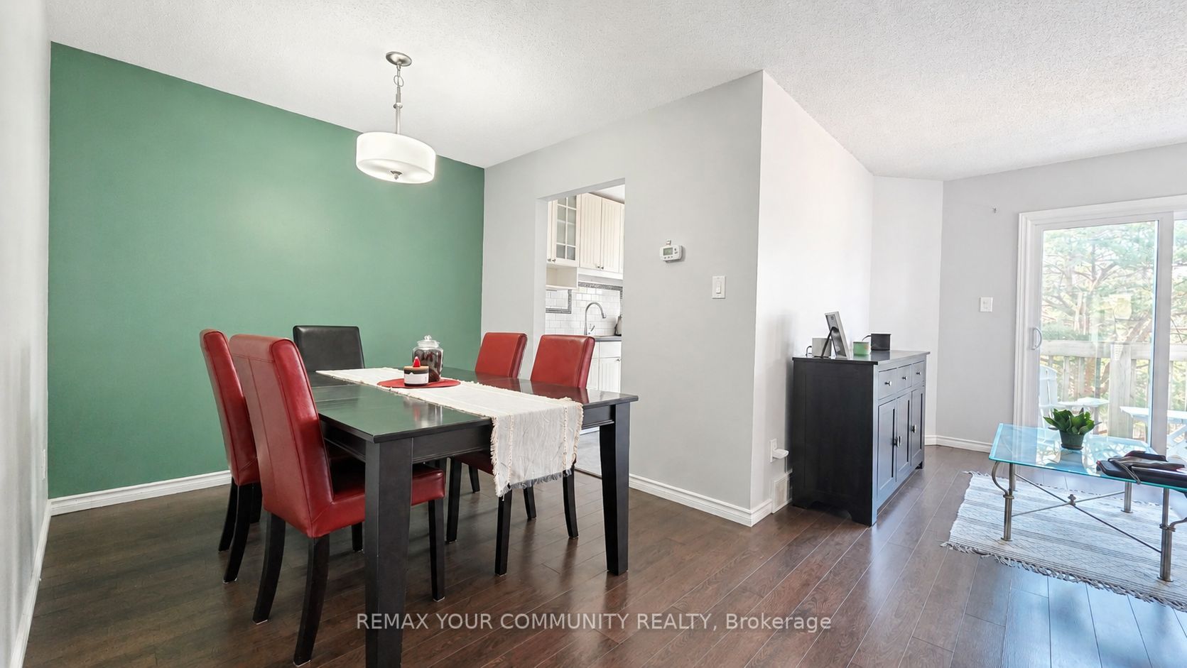 210 Highland Crescent 19, Kitchener, ON N2M 5H7 photo 4