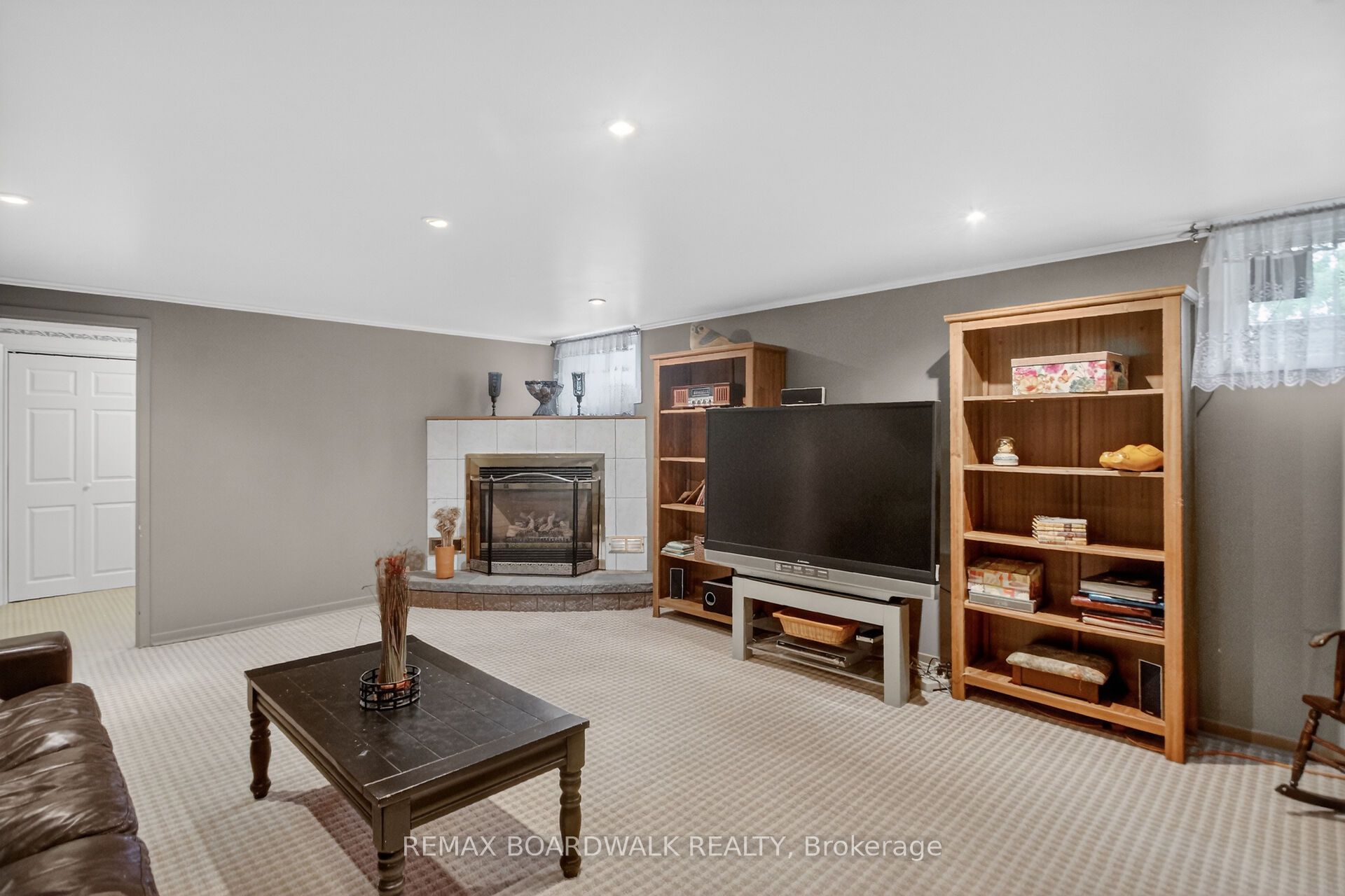 6963 Marco Street, Greely - Metcalfe - Osgoode - Vernon and Area, ON K4P 1C4 photo 4