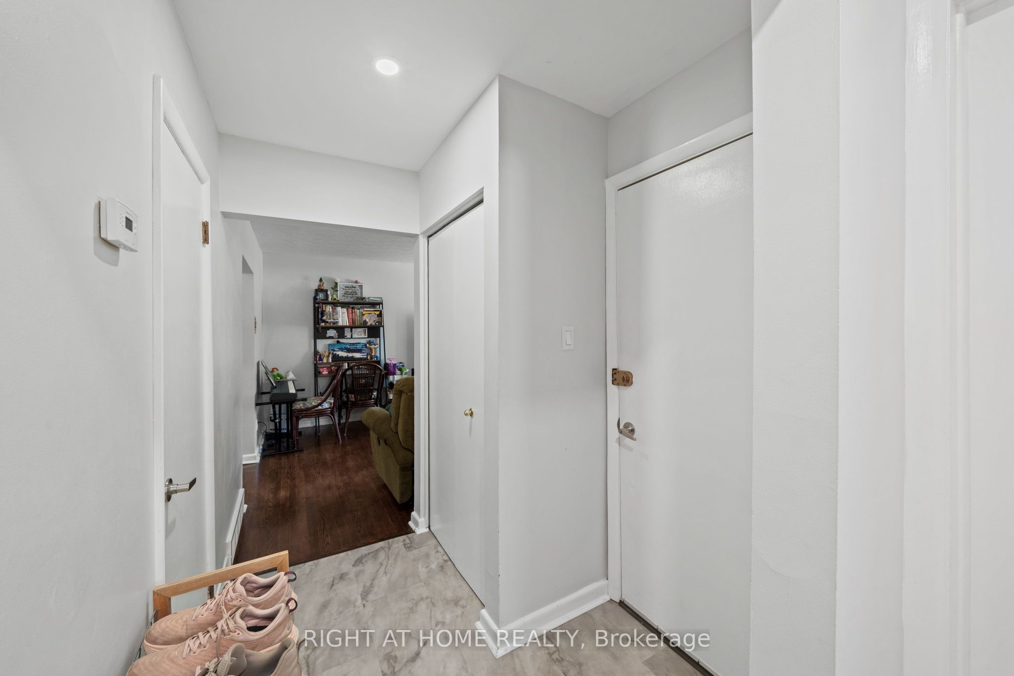 2709 DON Street, Britannia - Lincoln Heights and Area, ON K2B 6Y4 photo 5
