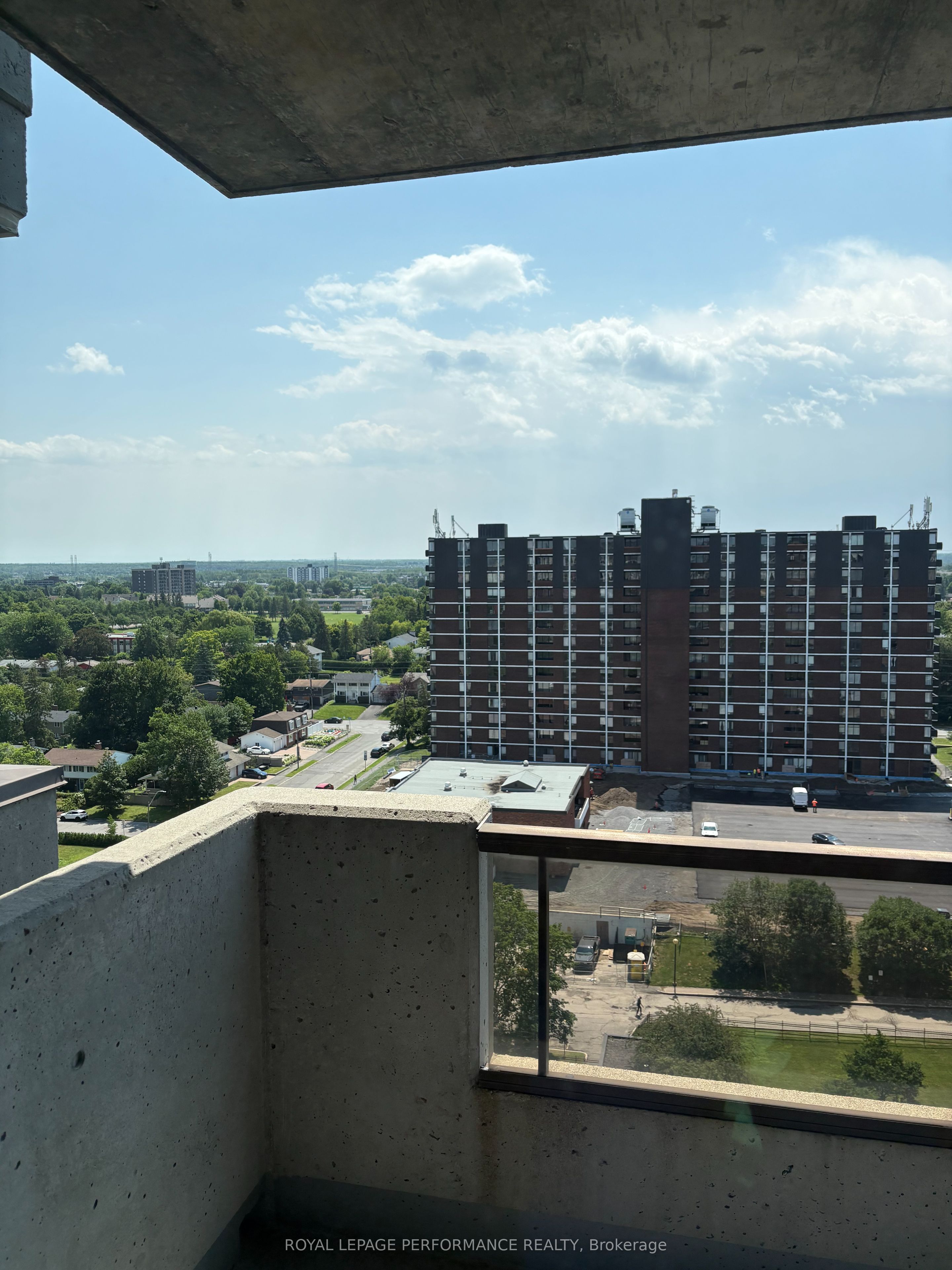 1705 Playfair Drive PH8, Alta Vista and Area, ON K1H 8P6 photo 3