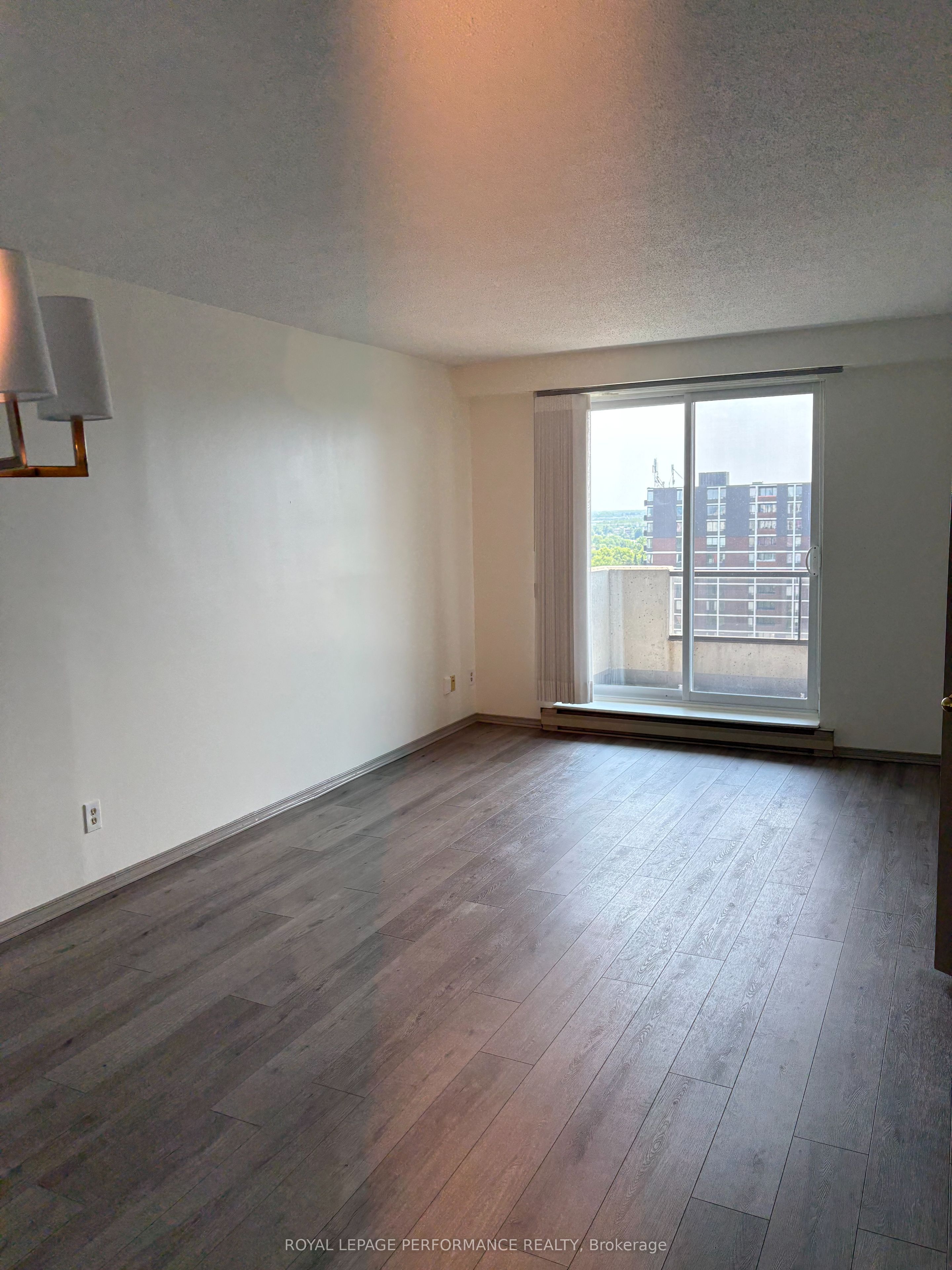 1705 Playfair Drive PH8, Alta Vista and Area, ON K1H 8P6 photo 4