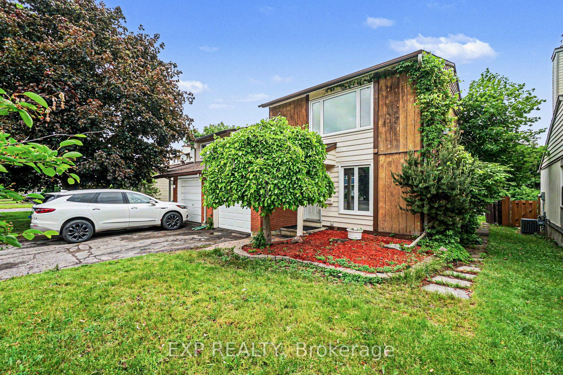 82 Sherway Drive, Barrhaven, ON K2J 1N8 photo 3