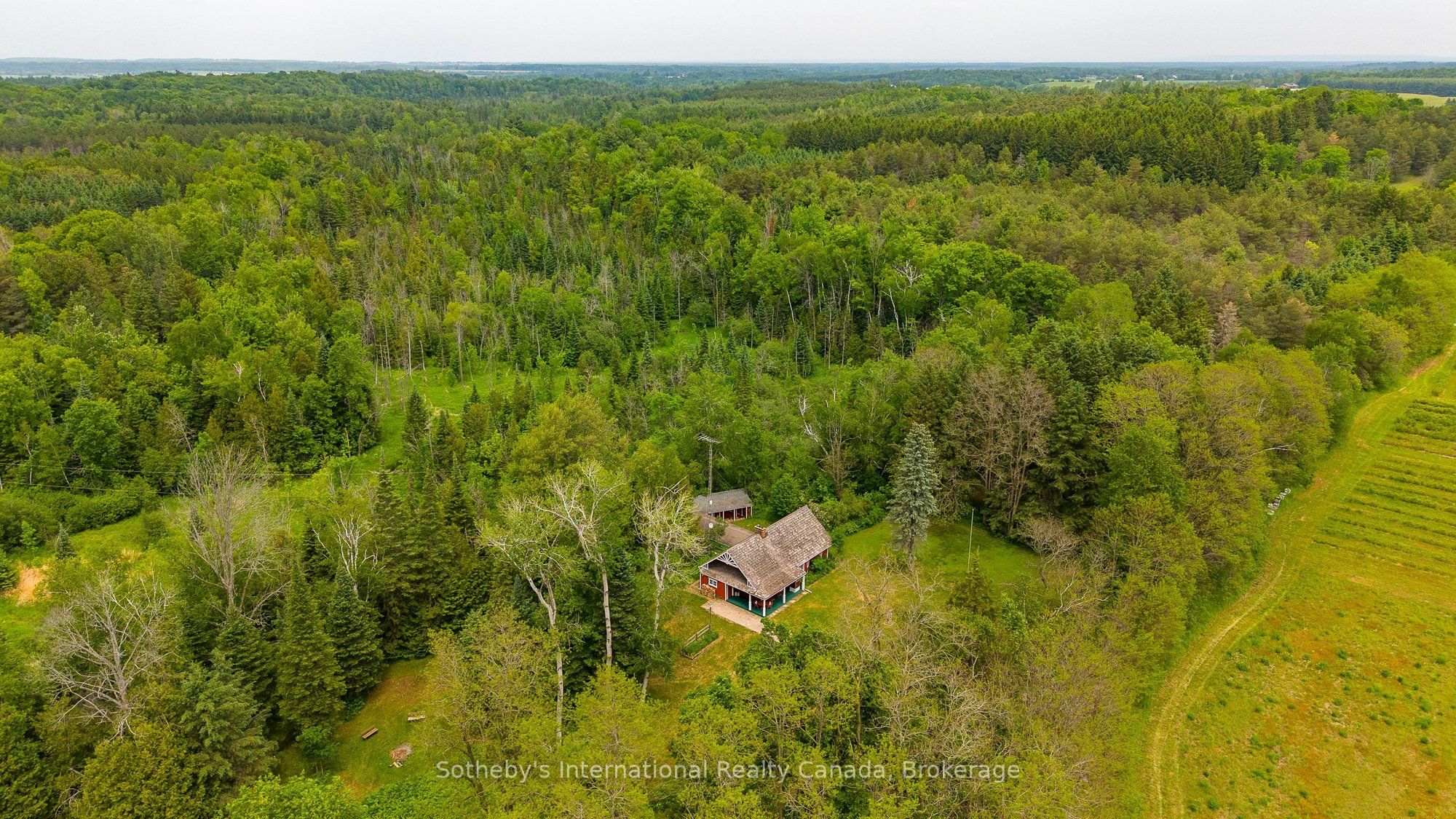 938501 Airport Road, Mulmur, ON L9V 0M1 photo 2