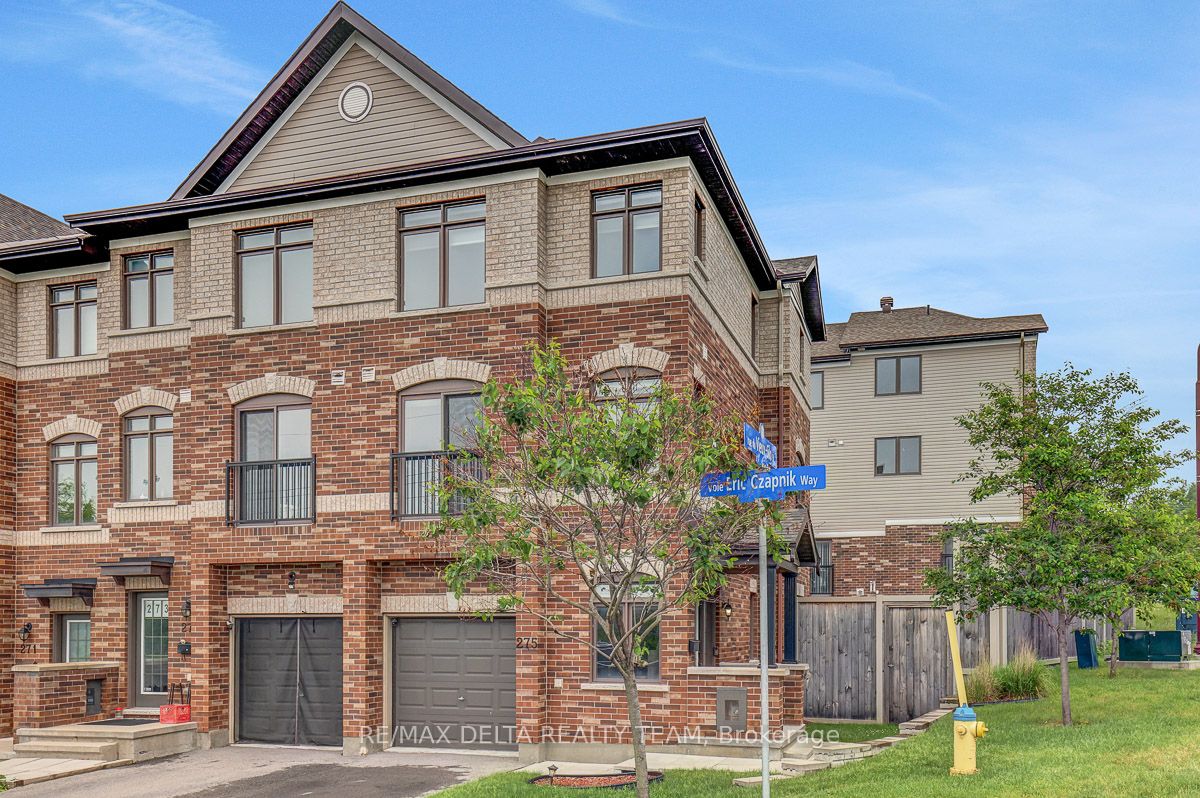 275 Eric Czapnik Way, Orleans - Cumberland and Area, ON K1E 0B4 photo 2