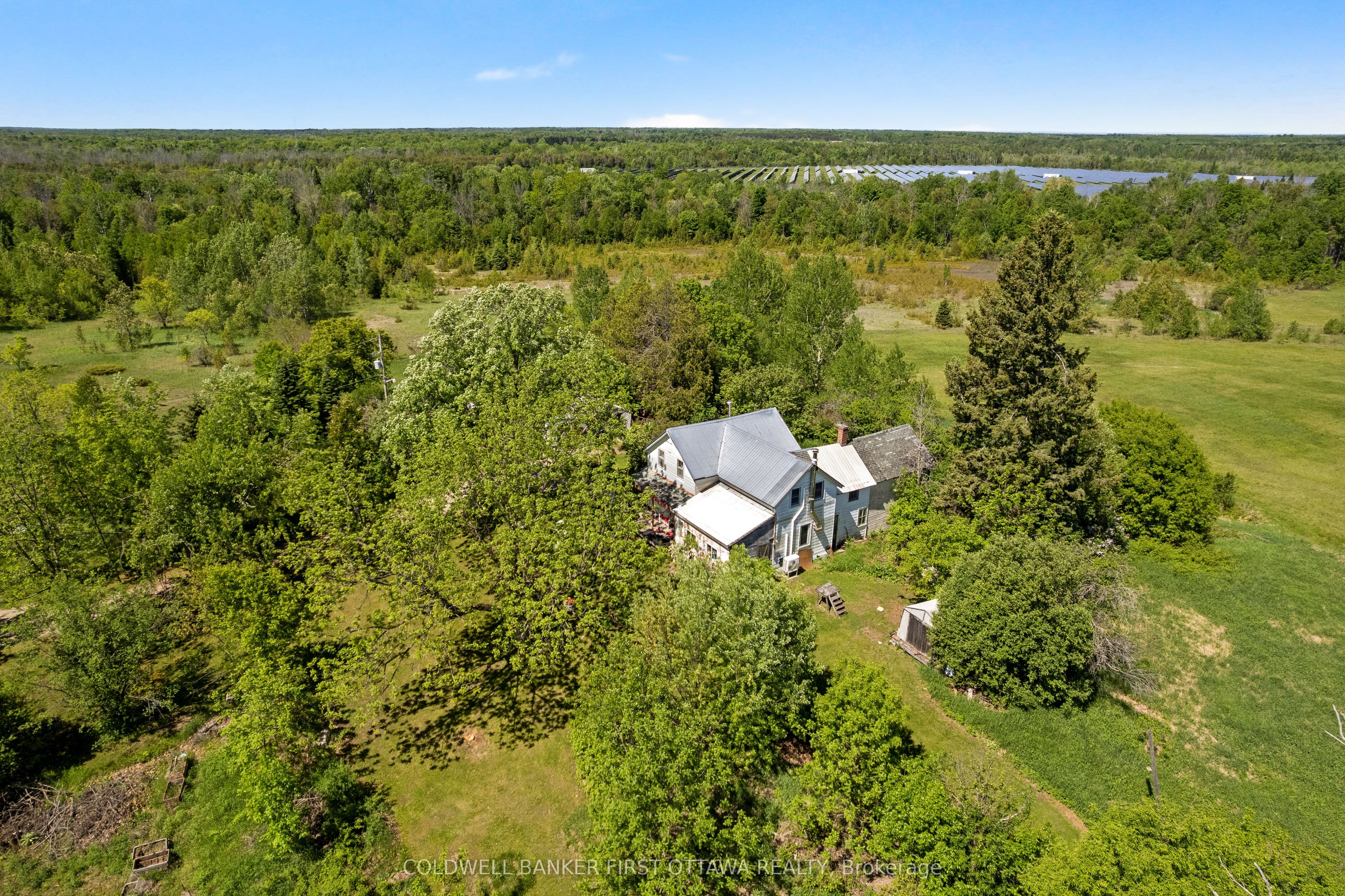 400 Buttermilk Hill Road, Drummond/North Elmsley, ON K7H 3C3