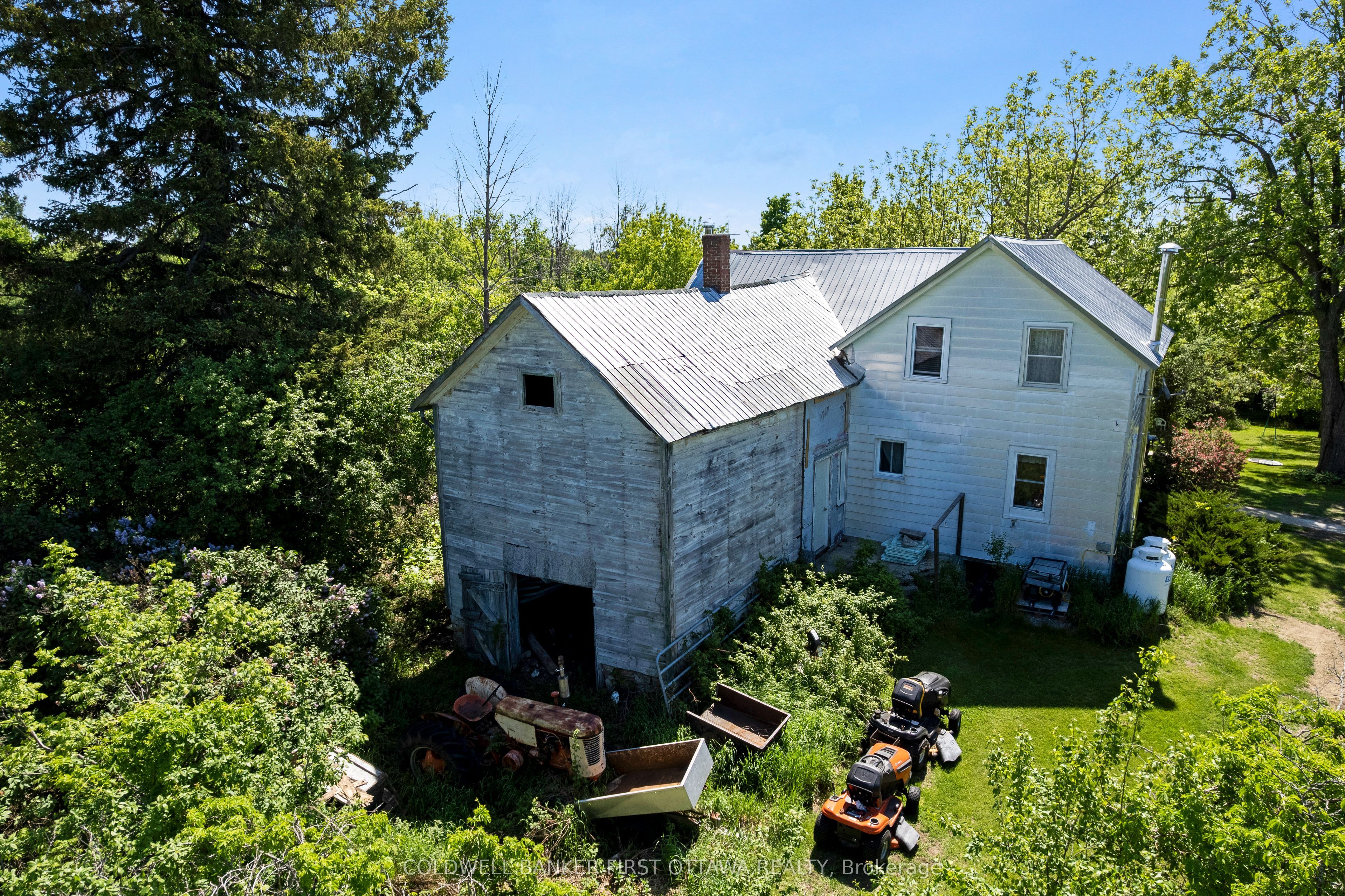 400 Buttermilk Hill Road, Drummond/North Elmsley, ON K7H 3C3 photo 4