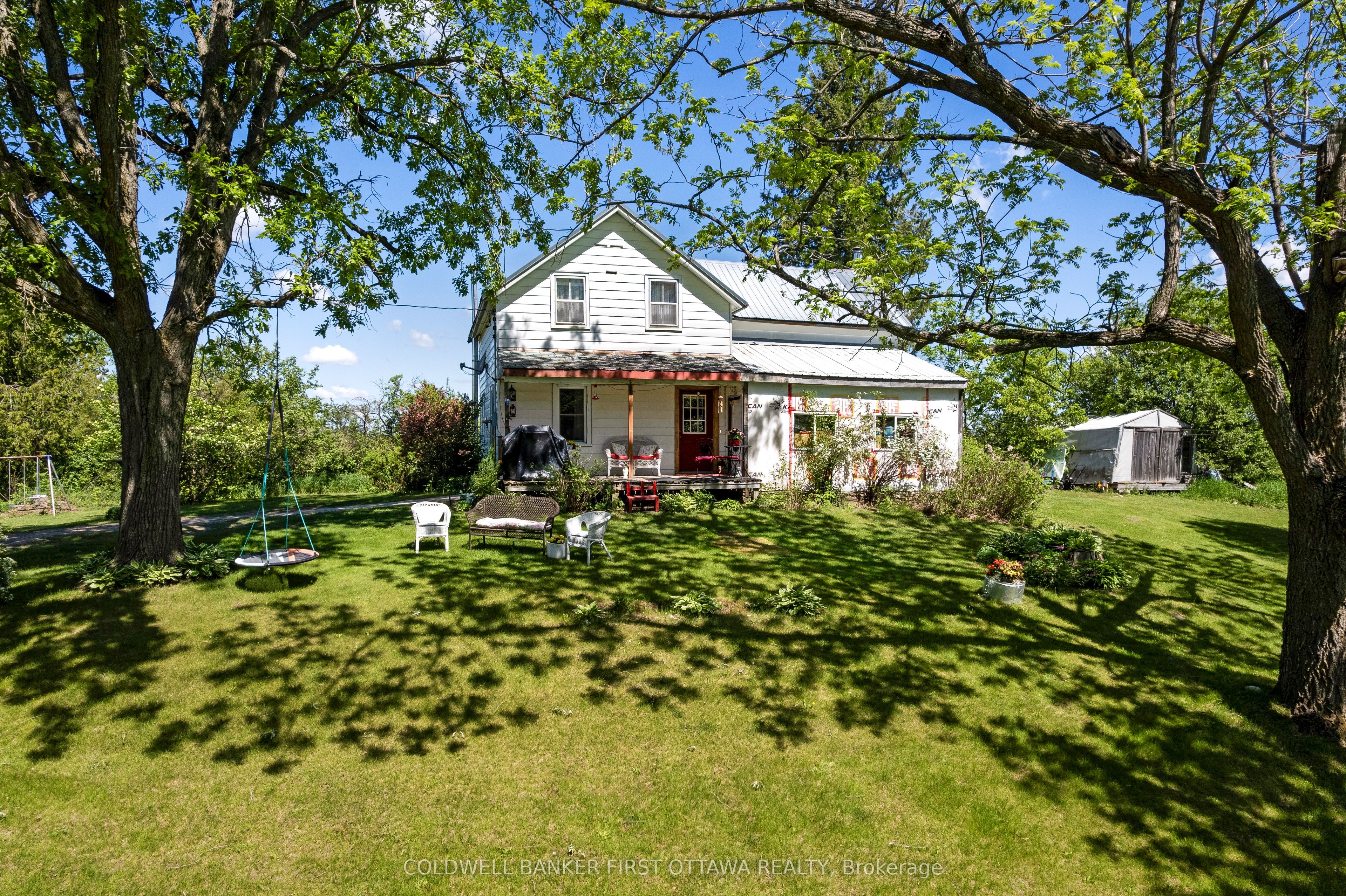 400 Buttermilk Hill Road, Drummond/North Elmsley, ON K7H 3C3 photo 5