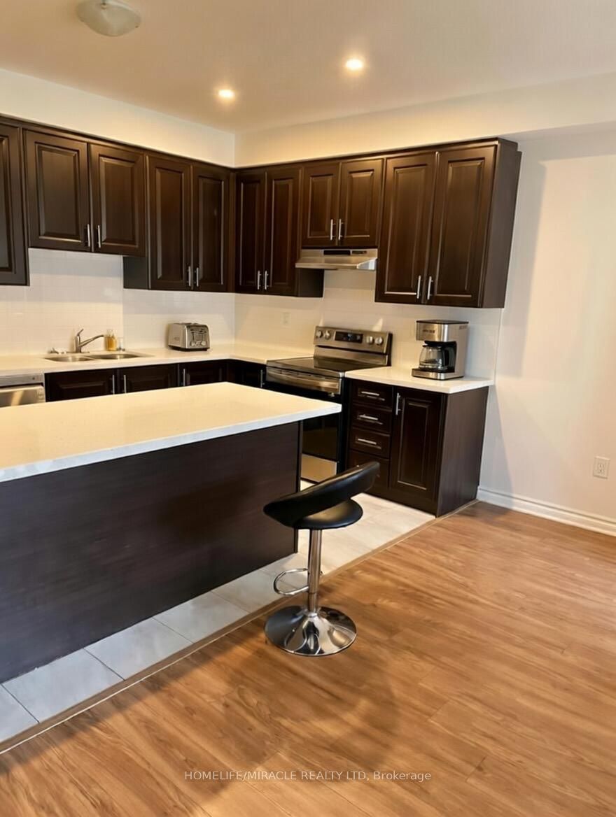 24 Beretta Street, Tillsonburg, ON N4G 0J7 photo 5