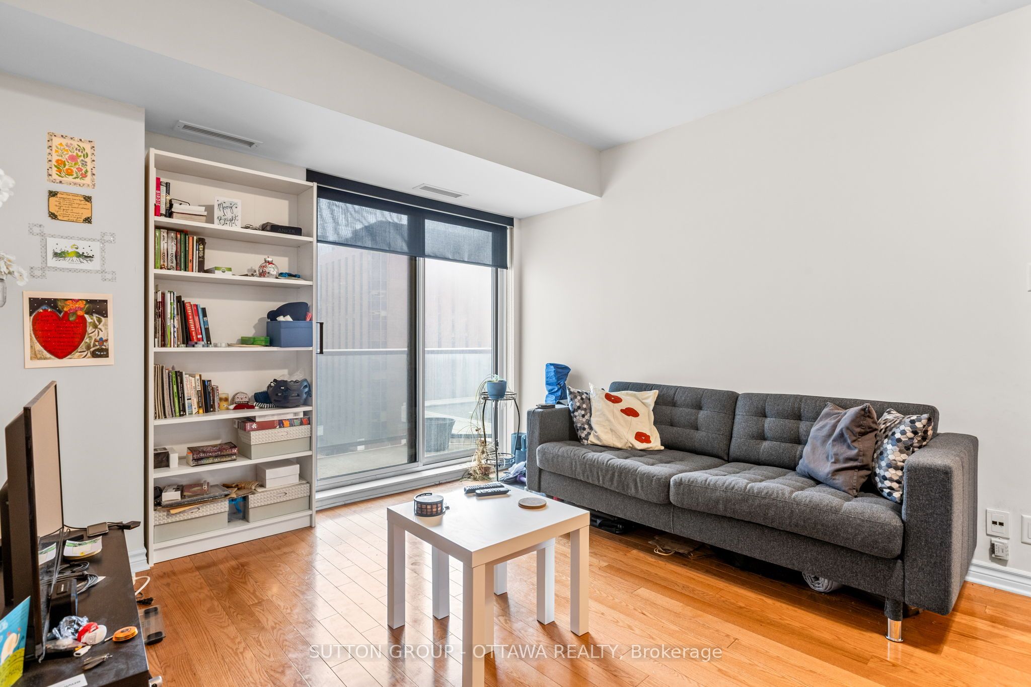 445 Laurier Avenue W 905, Ottawa Centre, ON K1N 6R4 photo 2