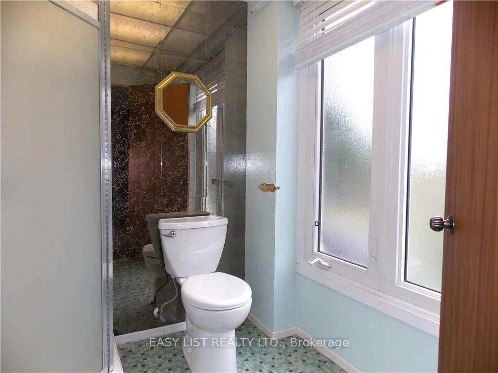 3288 Clearwater Crescent, Hunt Club - South Keys and Area, ON K1V 7S2 photo 4