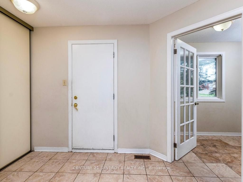 1 Winnegreen Court, Hunt Club - South Keys and Area, ON K1G 5P3 photo 5
