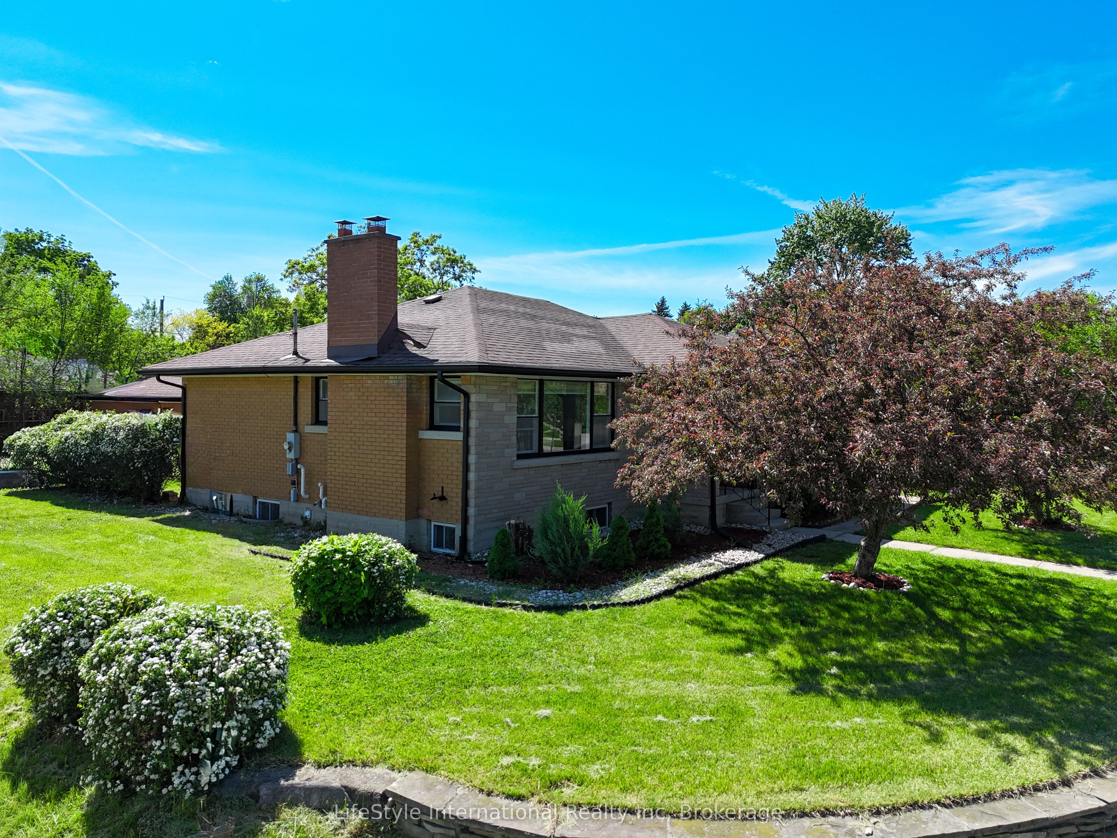 2 Westmount Road, Guelph, ON N1H 5H2 photo 5