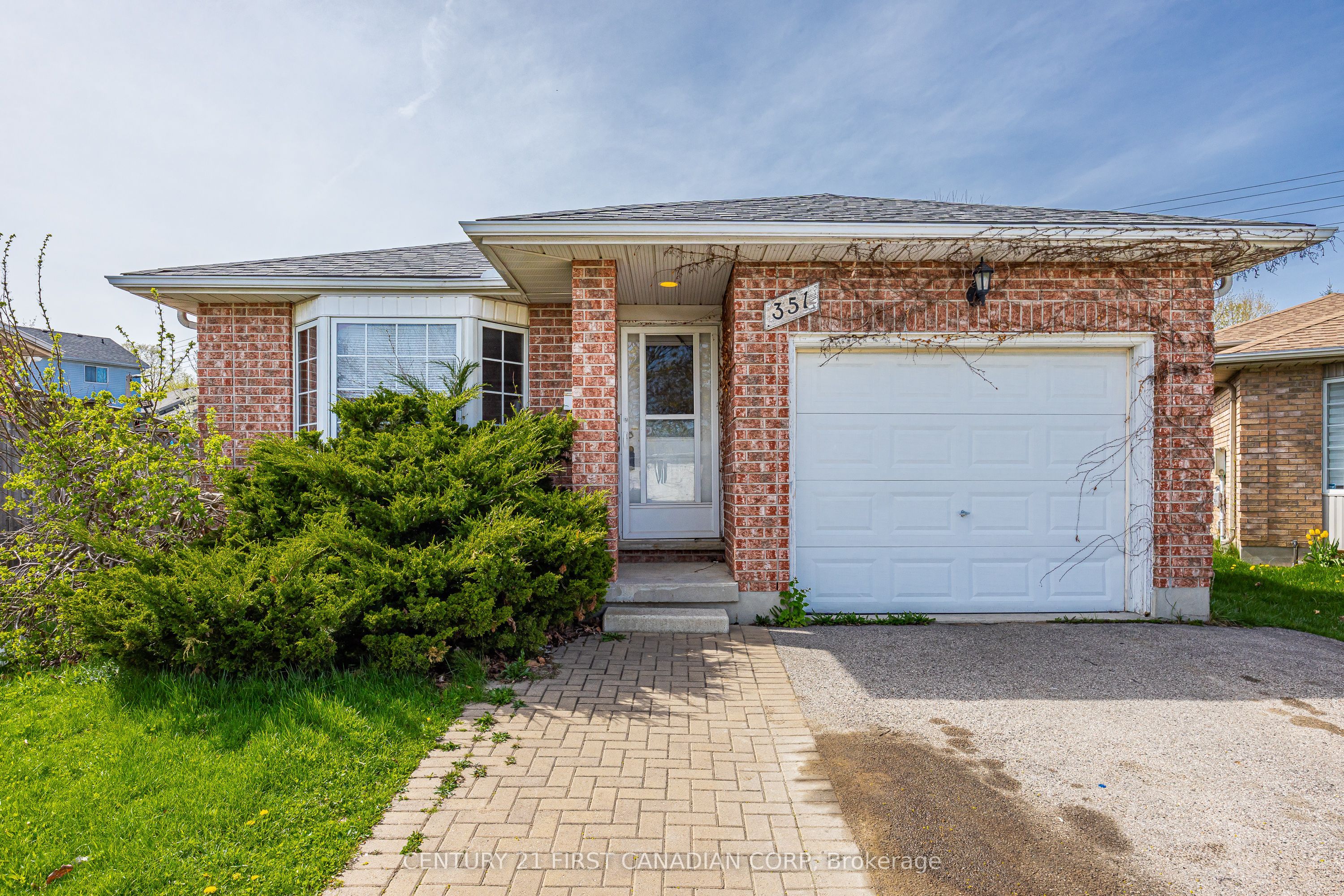 351 Fleming Drive, London East, ON N5V 4Y6 photo 2
