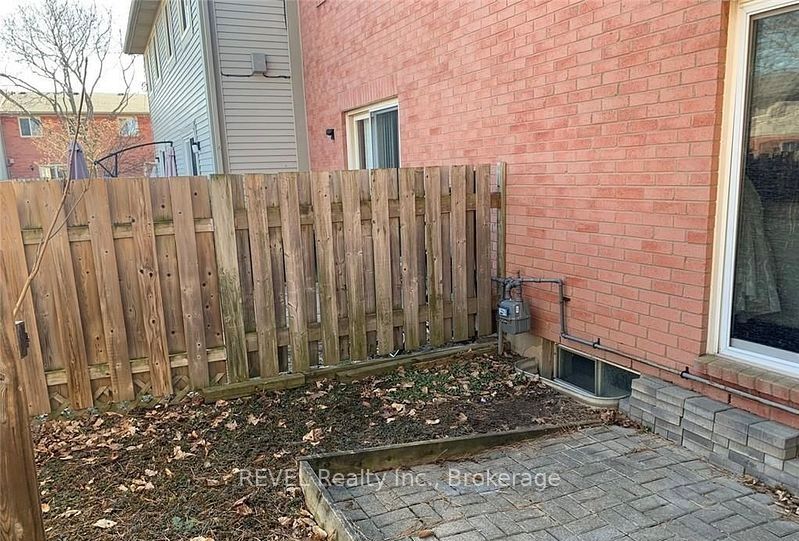 65 Dorchester Boulevard 74, St. Catharines, ON L2M 7T2 photo 5