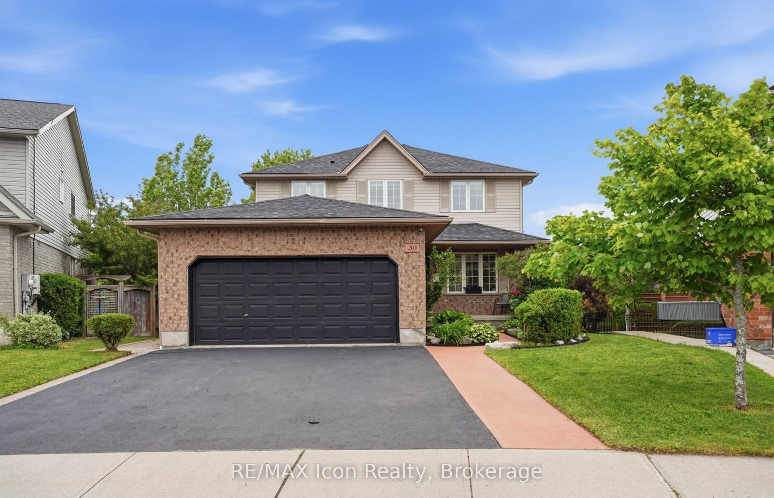 30 Paulstown Crescent, Guelph, ON N1G 5H7 photo 2