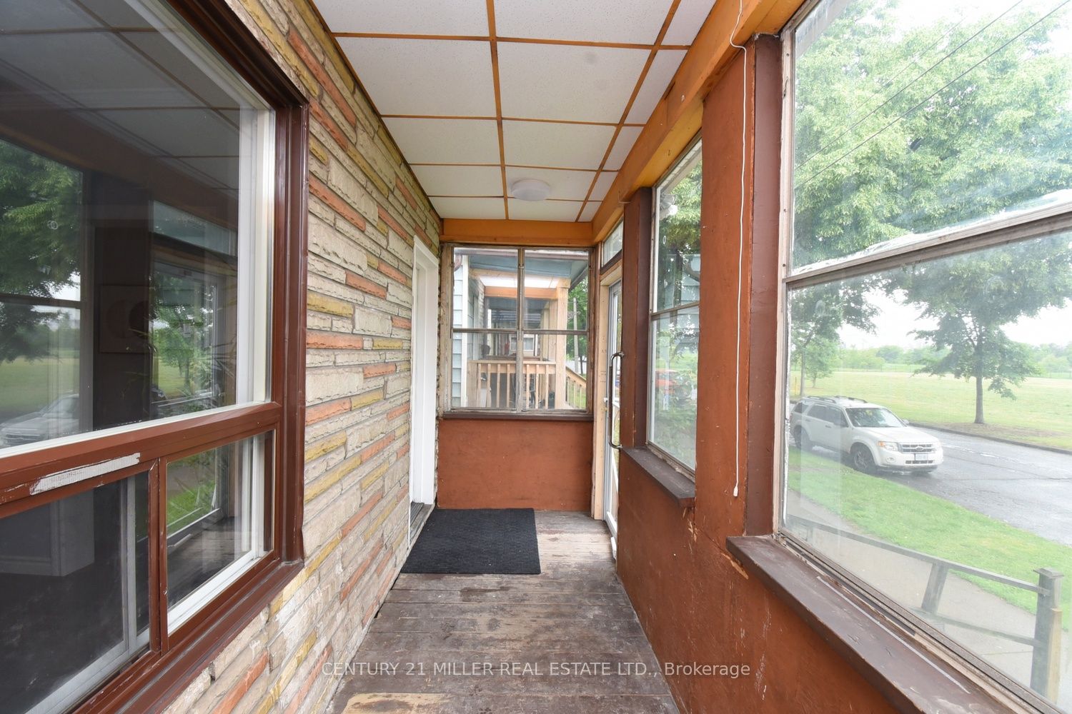 86 Mars Avenue, Hamilton, ON L8L 3W1 photo 3