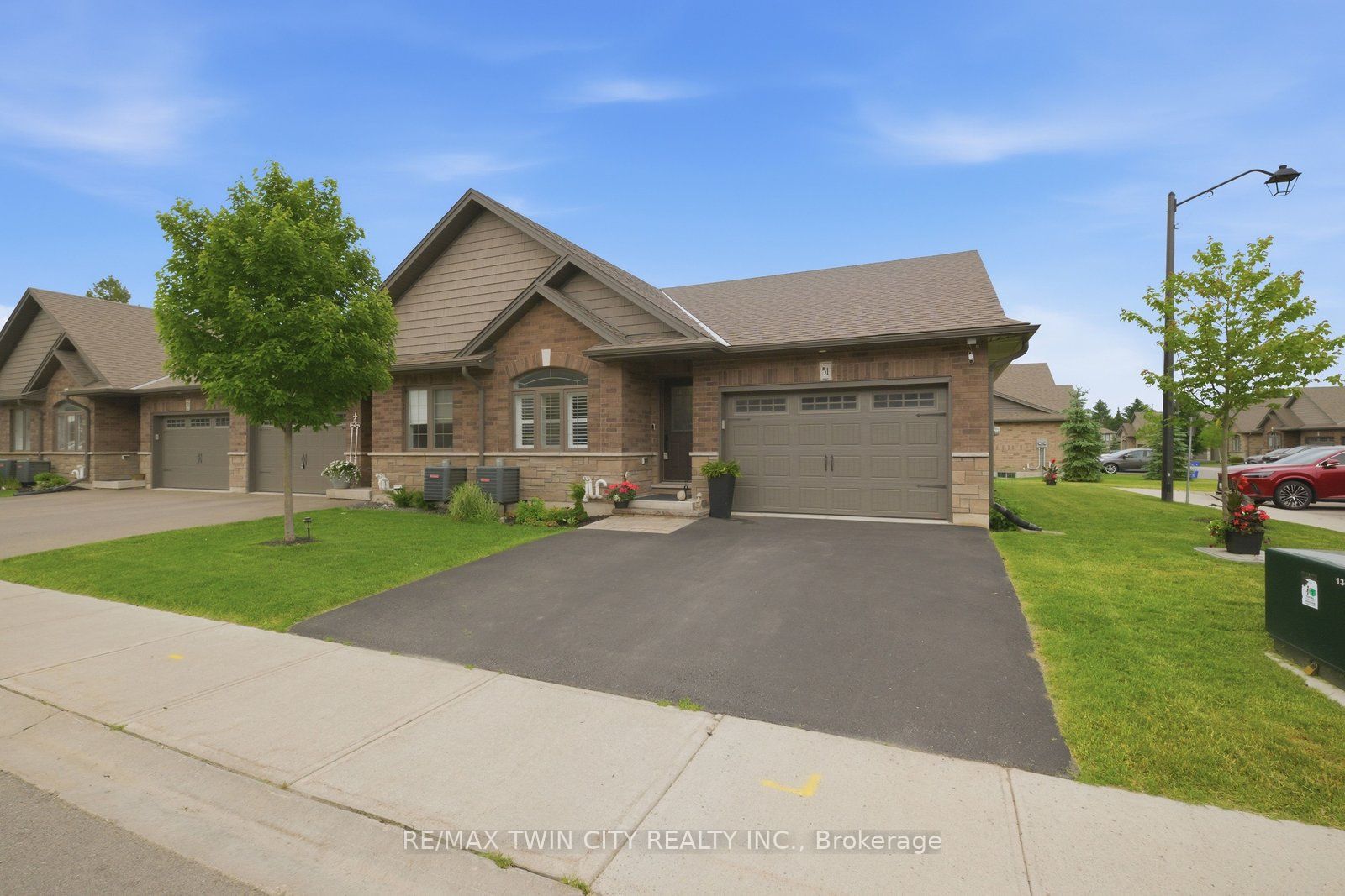 29 Schuyler Street 51, Brant, ON N3L 0J2 photo 2