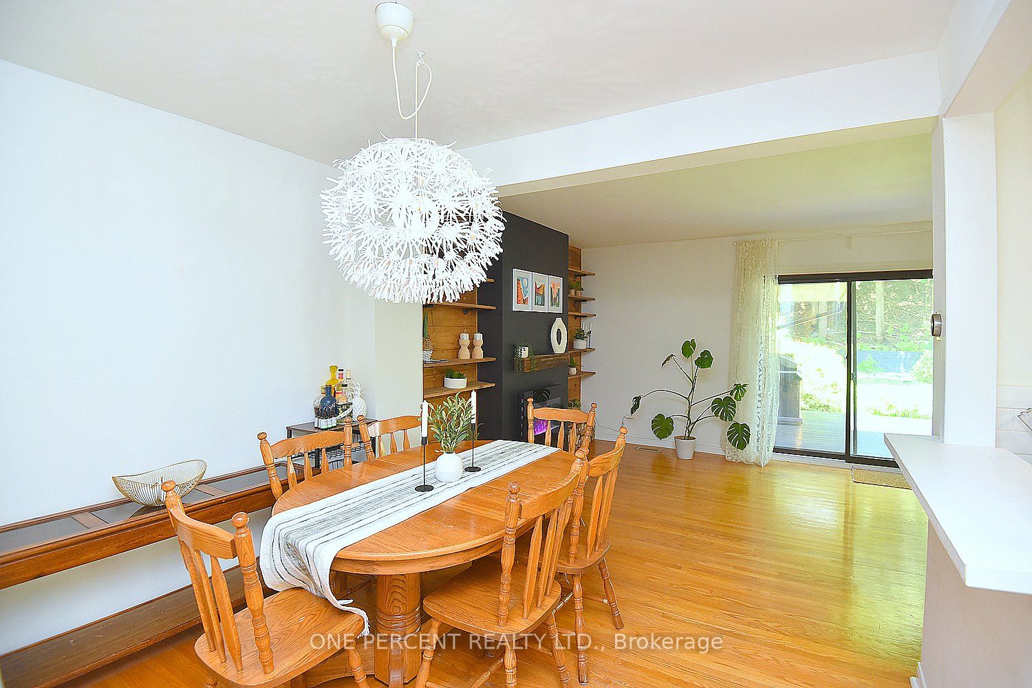 49 Park Street E, Hamilton, ON L9H 1C9 photo 5