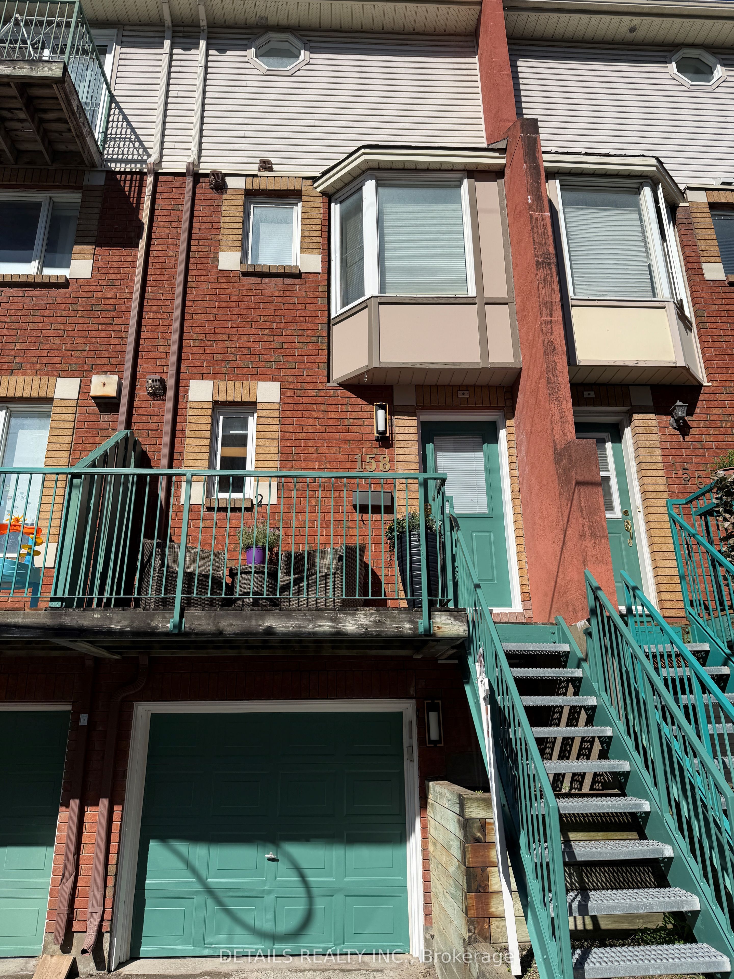 158 Forward Avenue, West Centre Town, ON K1Y 1K9