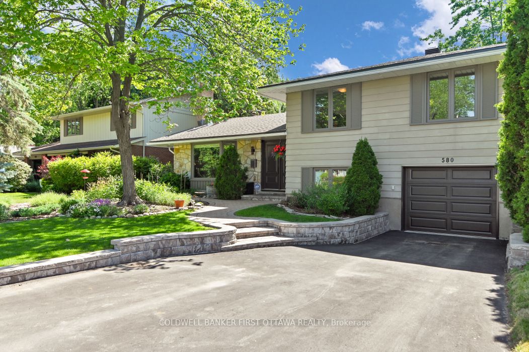 580 Duff Crescent, Beacon Hill North - South and Area, ON K1J 7C5 photo 2